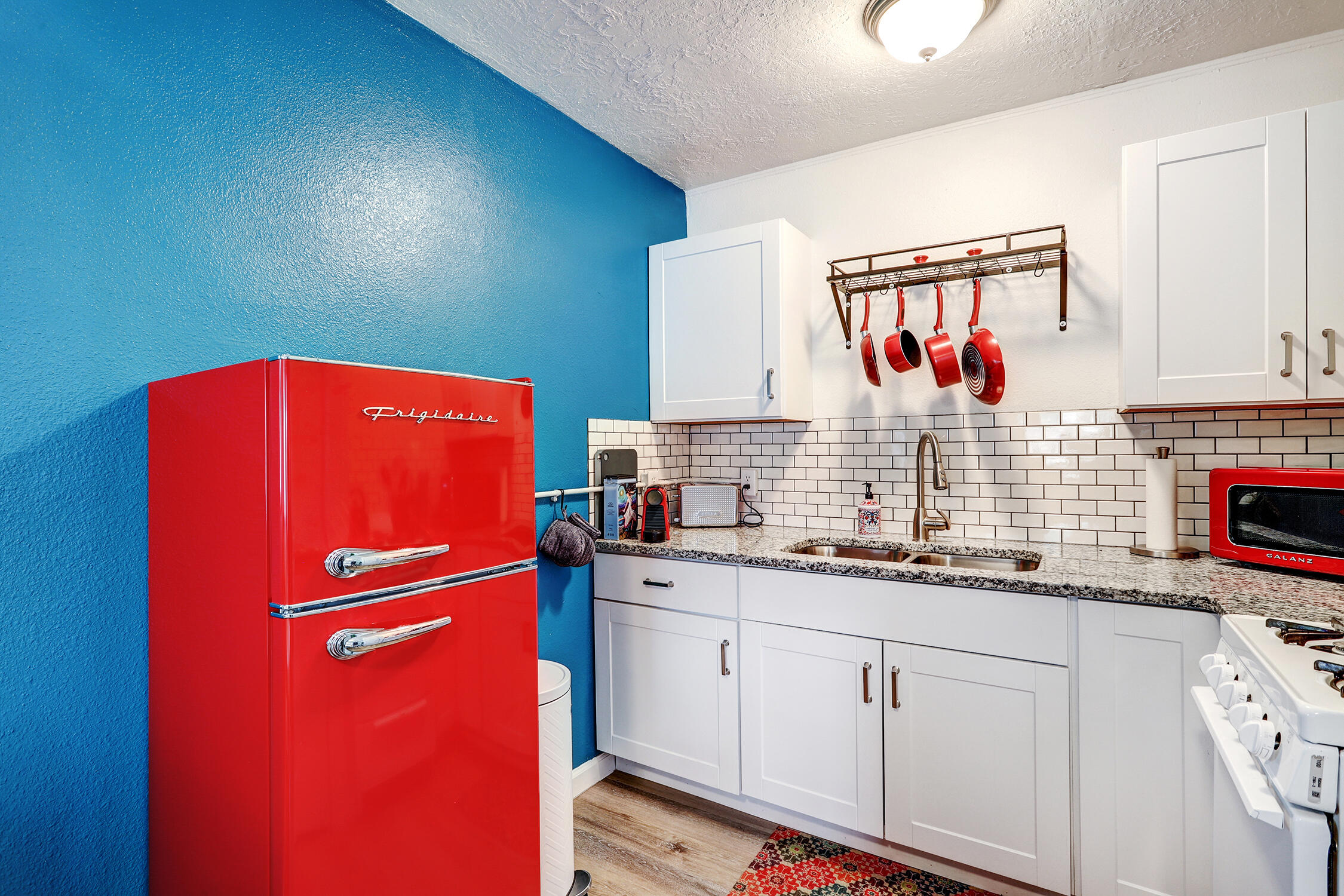 320 Cornell Drive SE