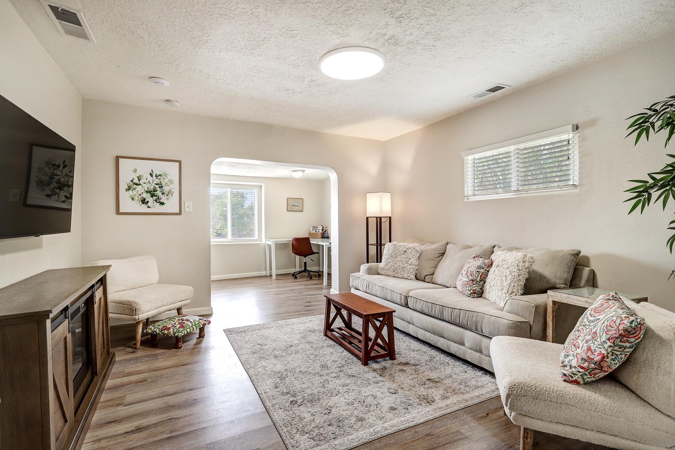 320 Cornell Drive SE