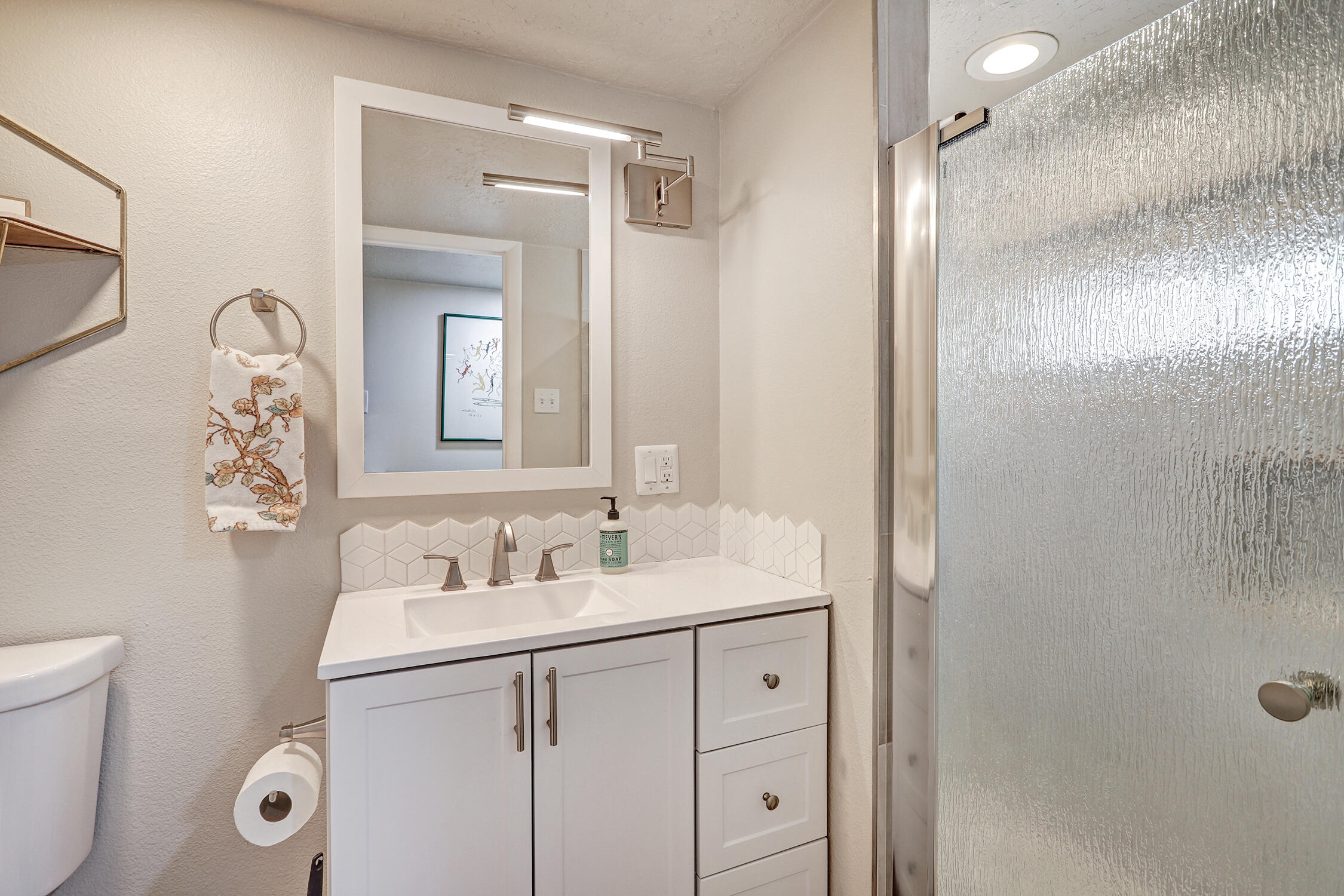 320 Cornell Drive SE