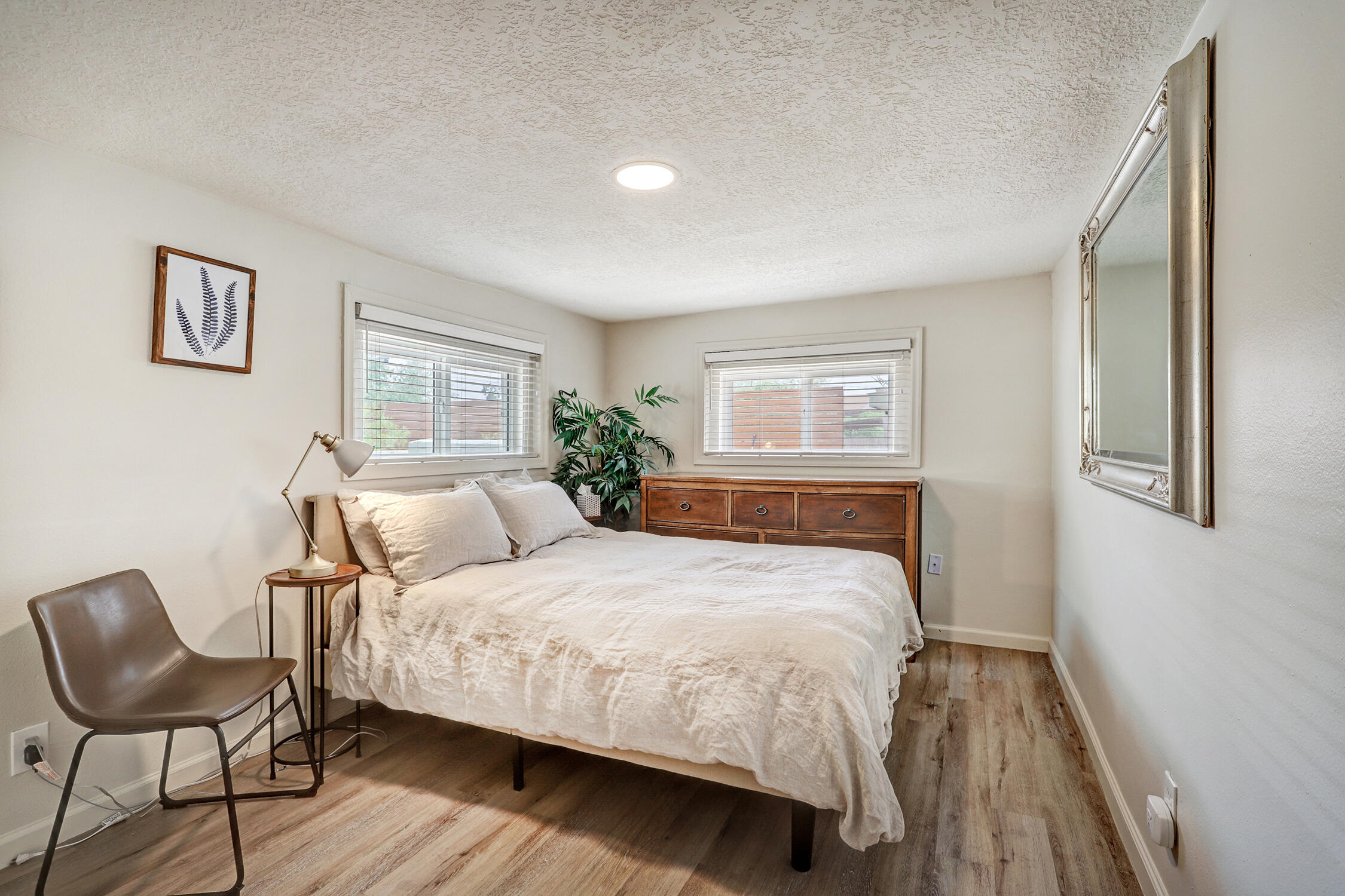 320 Cornell Drive SE