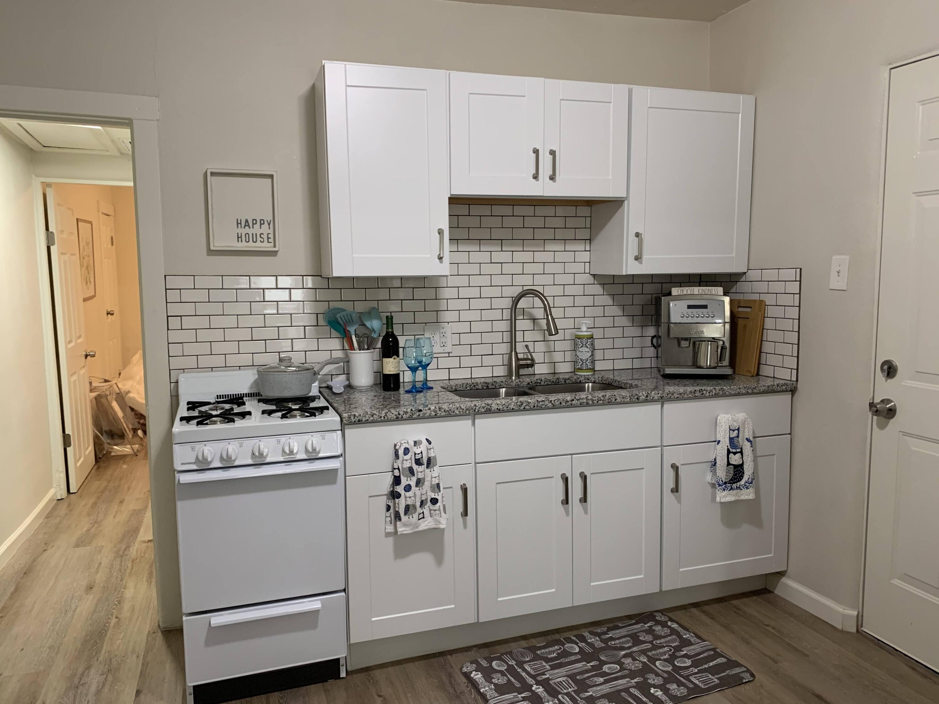 320 Cornell Drive SE