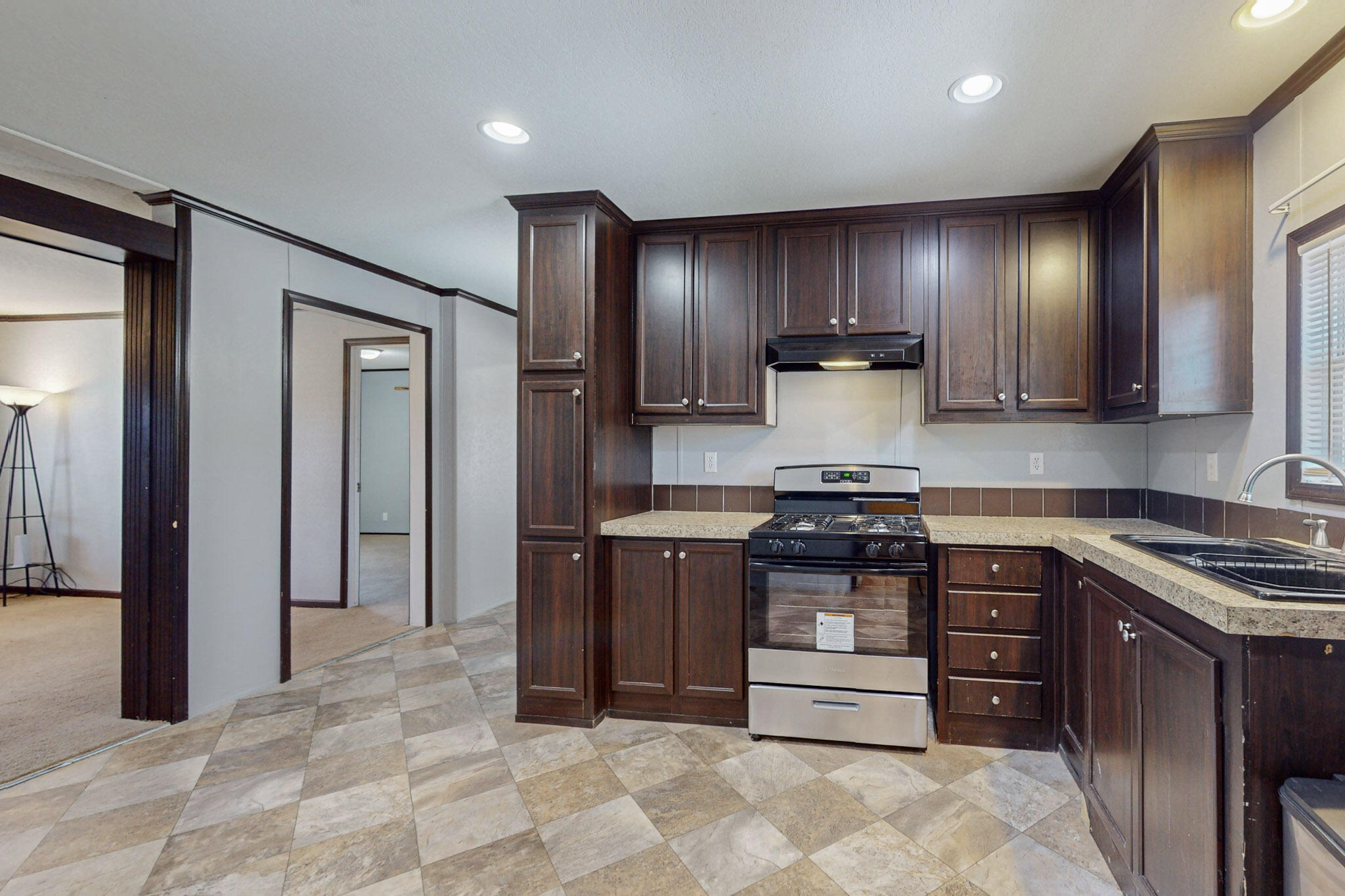 11 Red Diamond Road