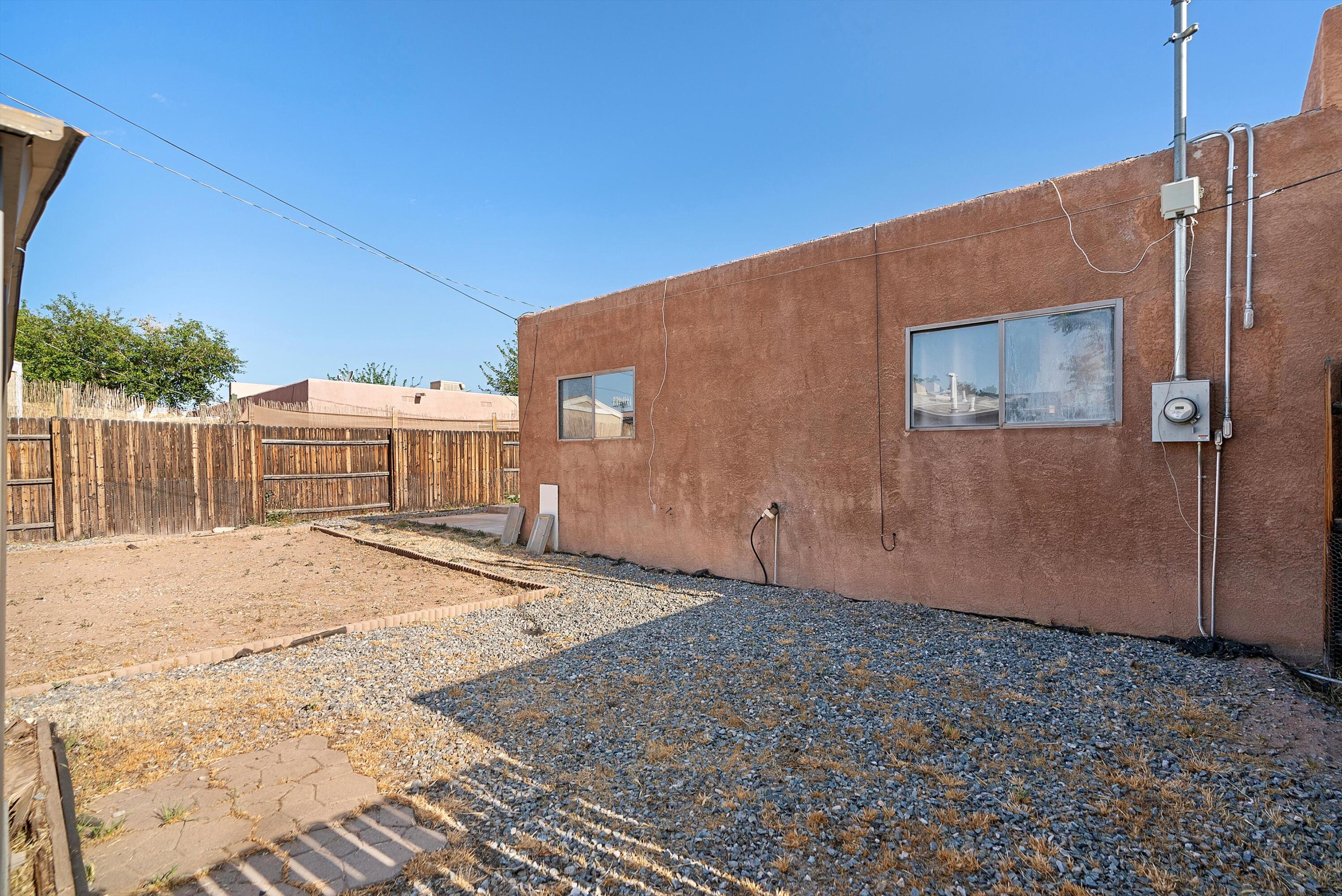 226 Shannon Place Place NW