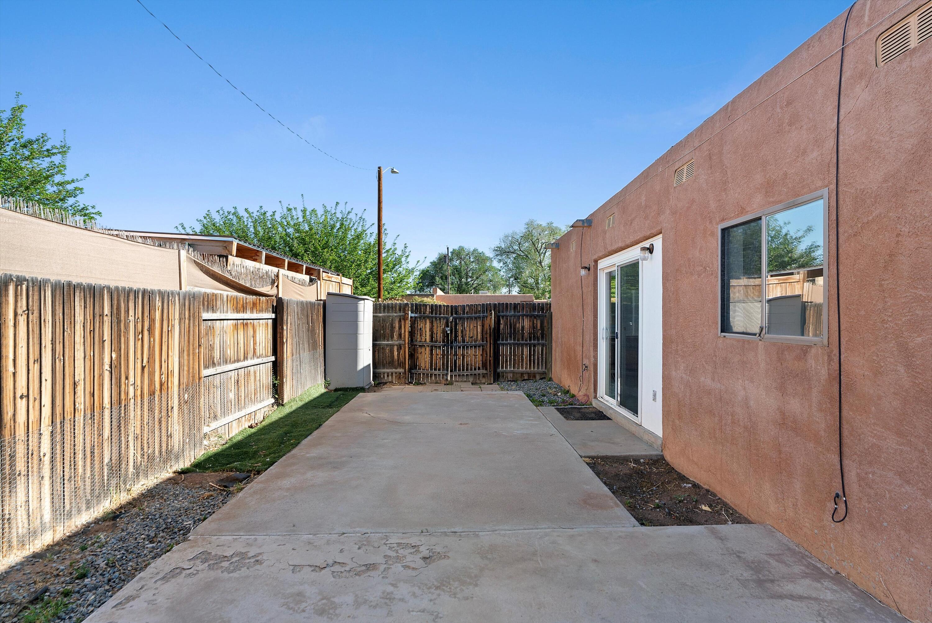 226 Shannon Place Place NW