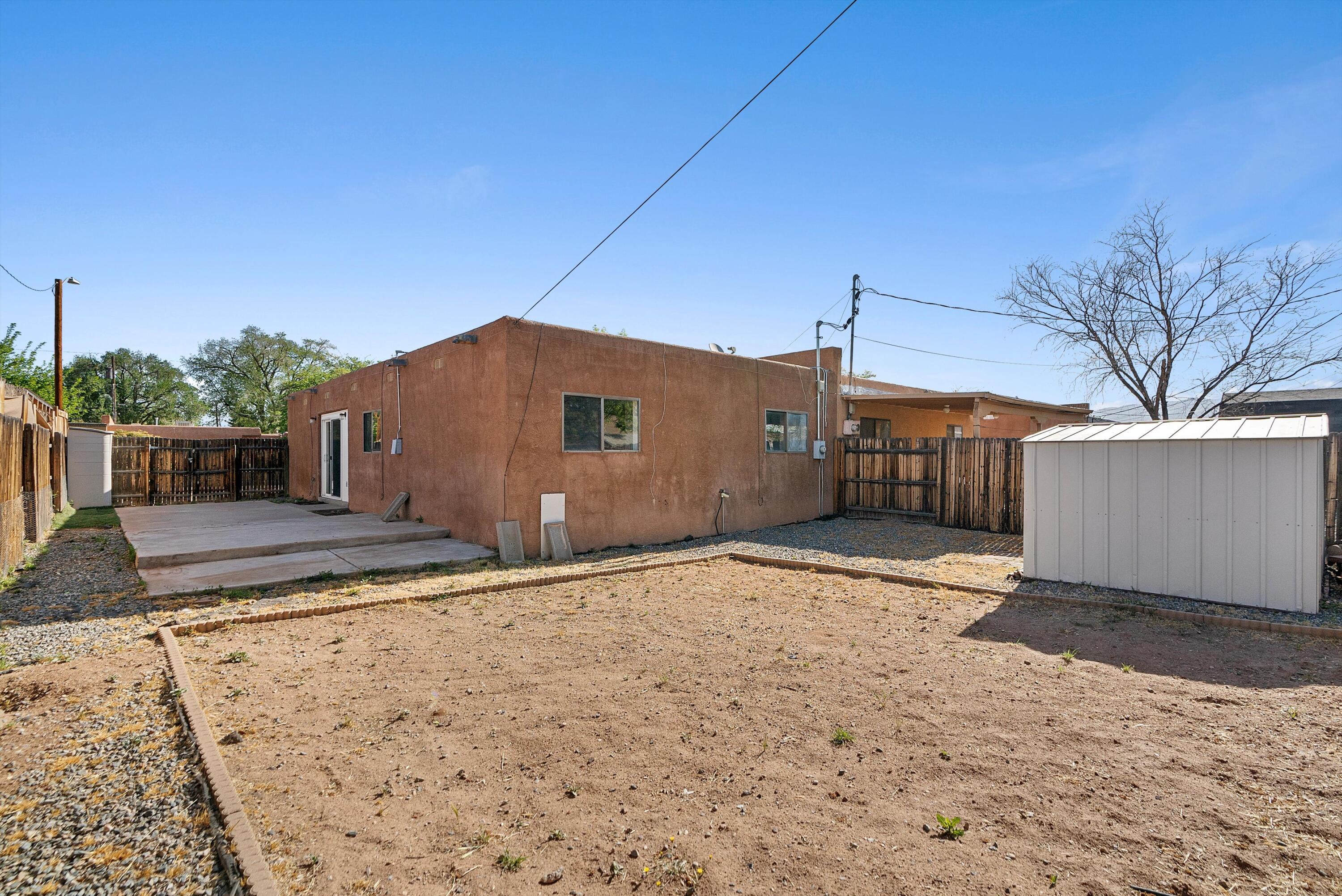 226 Shannon Place Place NW