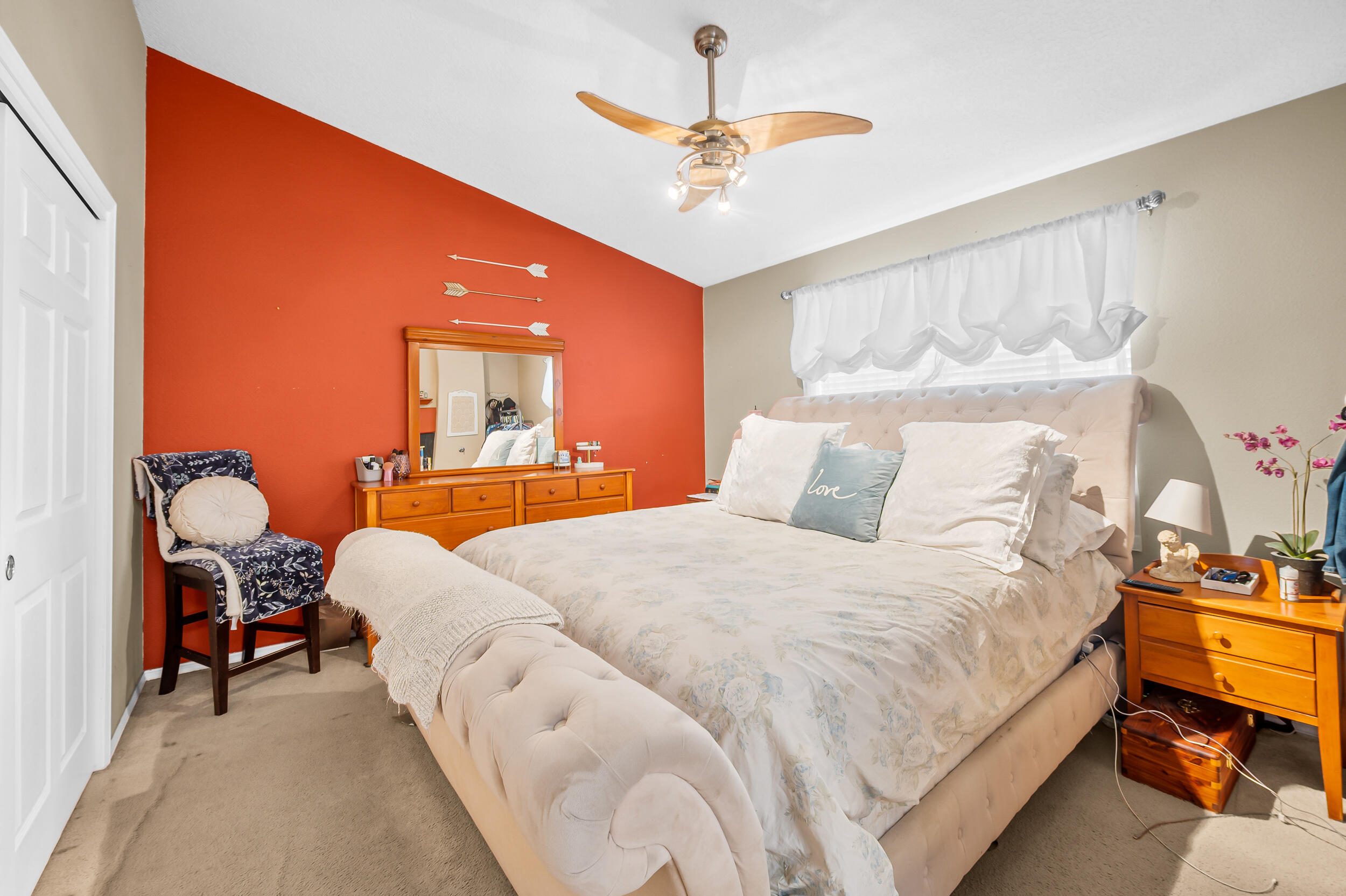 7004 Porlamar Road NW