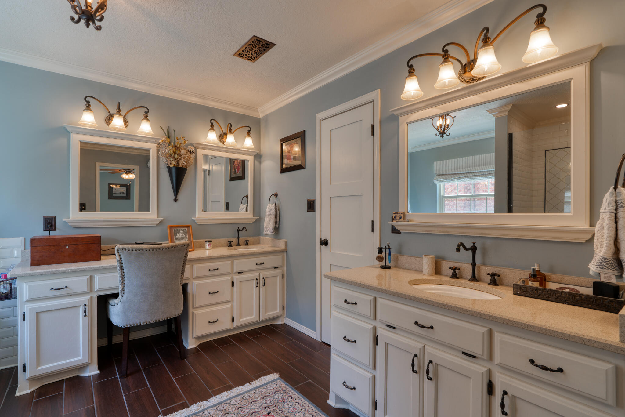 8724 Tierra Montana Place NE