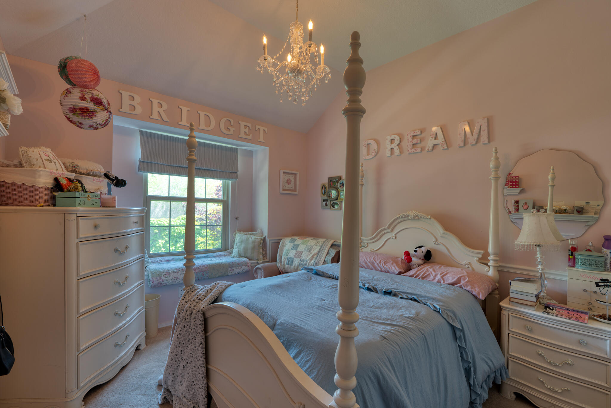 8724 Tierra Montana Place NE