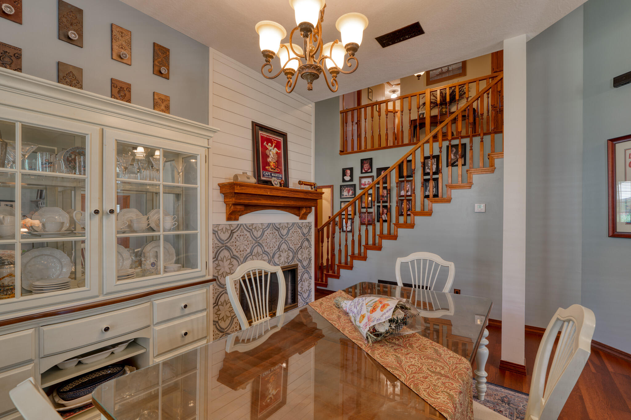 8724 Tierra Montana Place NE