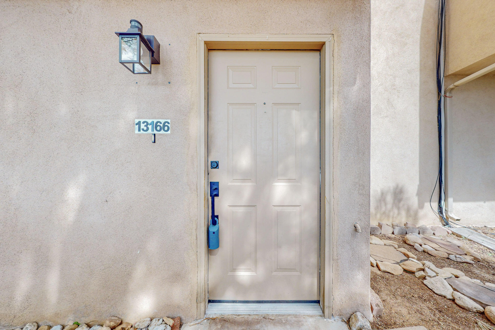 13166 Candelaria Road NE