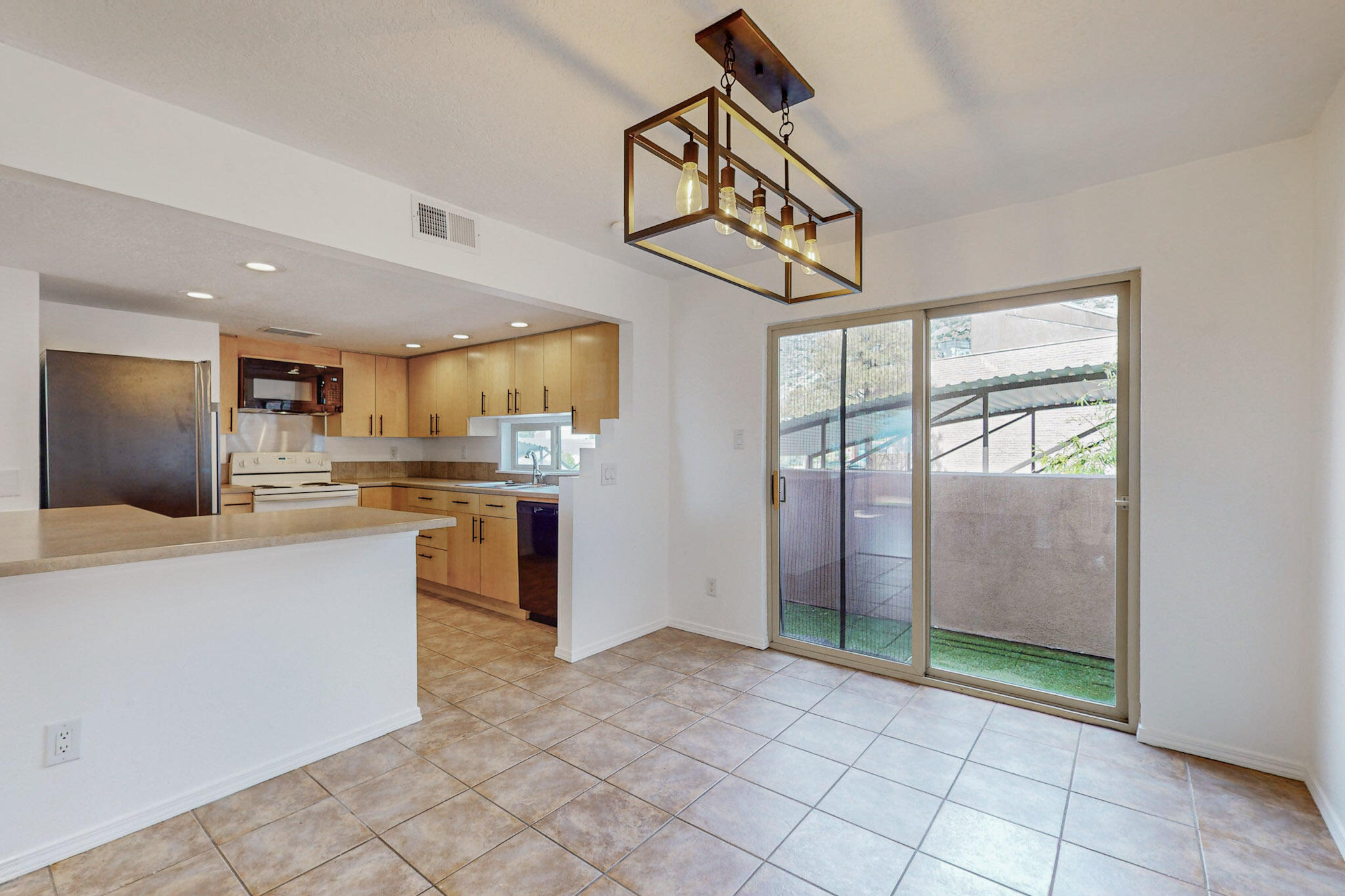 13166 Candelaria Road NE