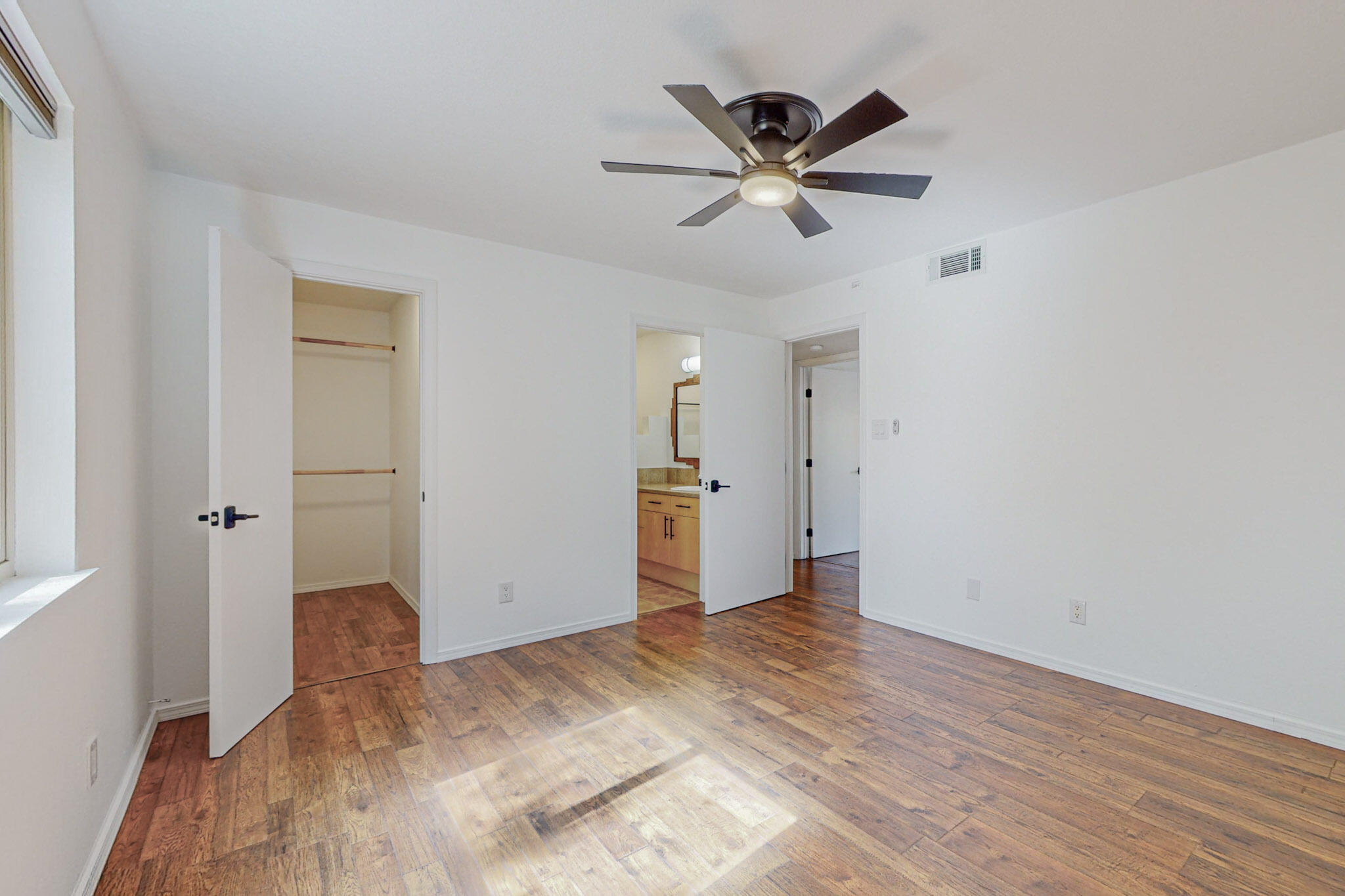 13166 Candelaria Road NE