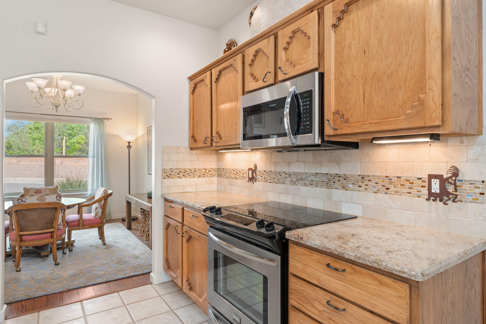 6205 Whiteman Drive NW