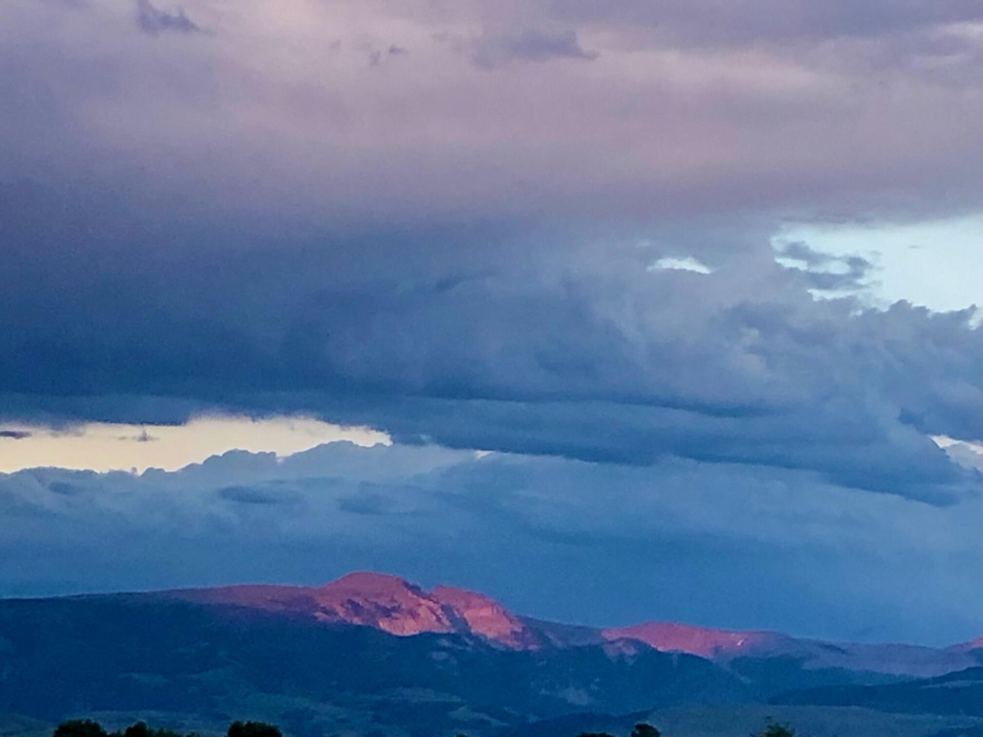 6205 Whiteman Drive NW