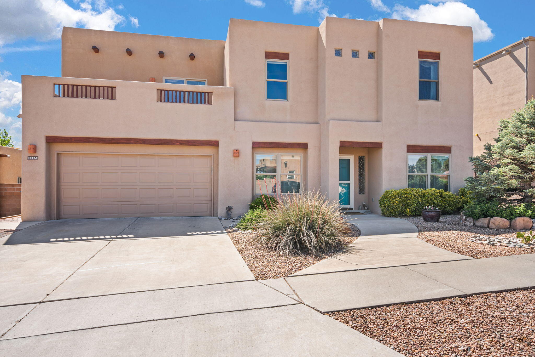 6205 Whiteman Drive NW