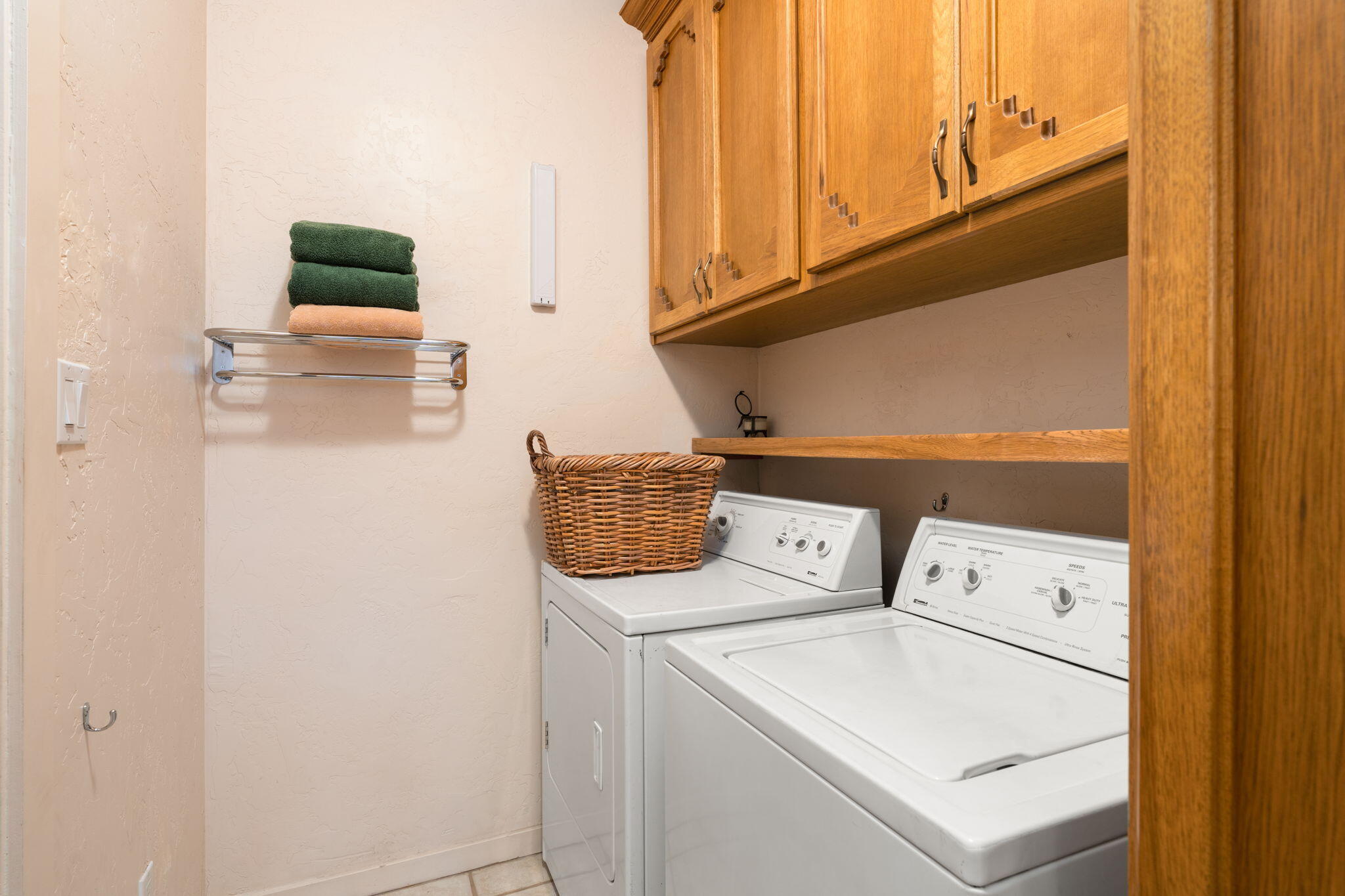 6205 Whiteman Drive NW