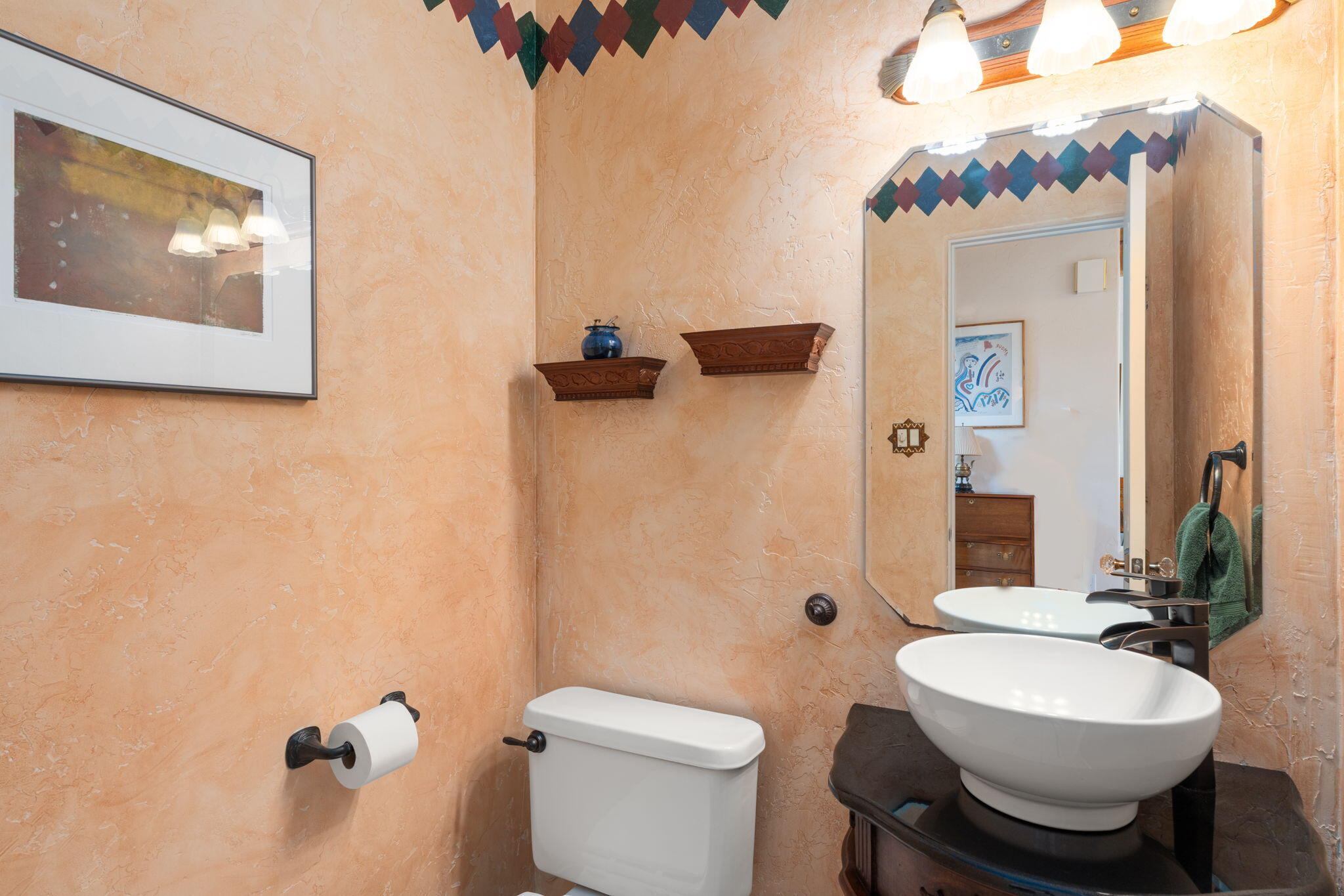 6205 Whiteman Drive NW