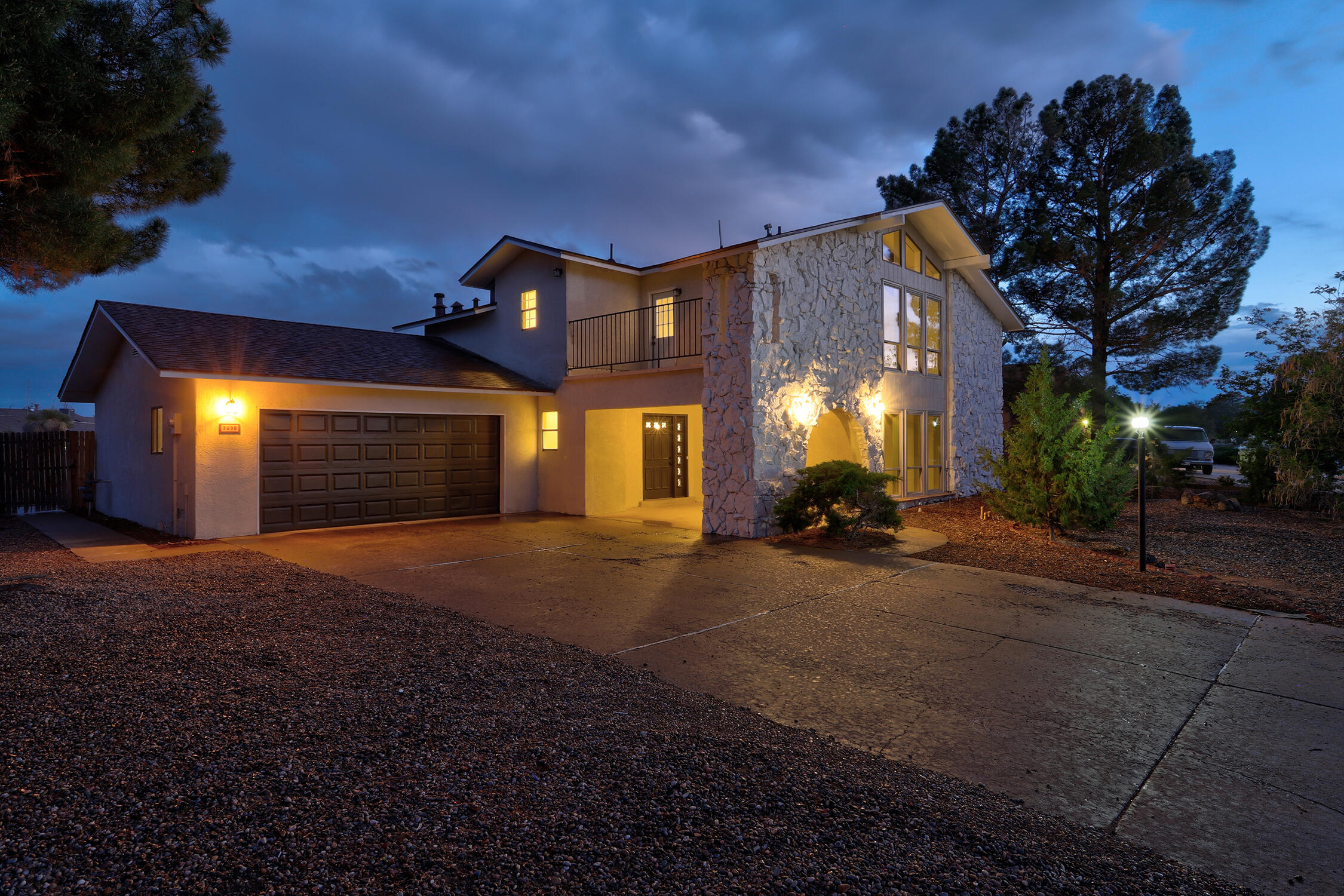 3608 St Andrews Drive SE