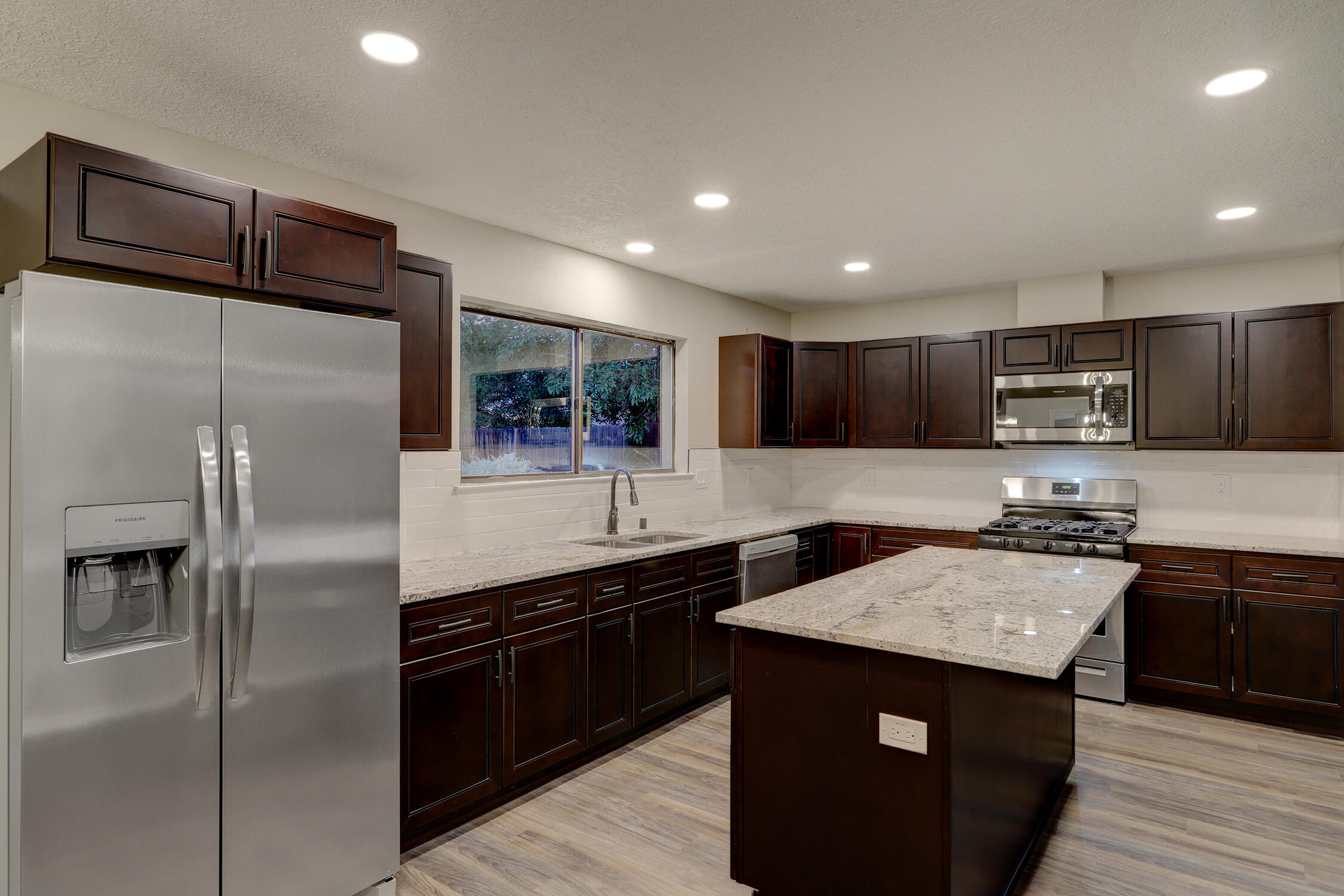 3608 St Andrews Drive SE