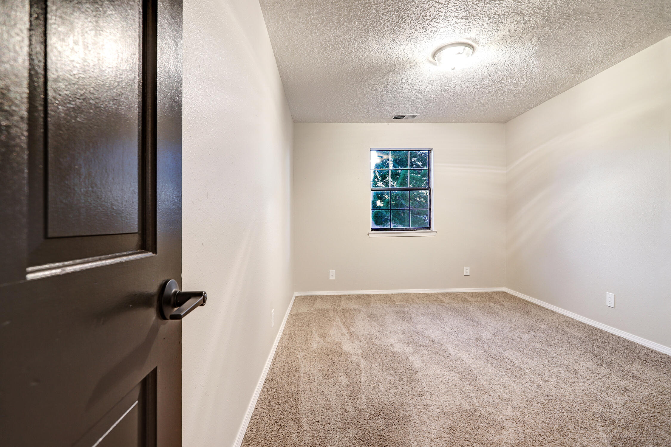 3608 St Andrews Drive SE