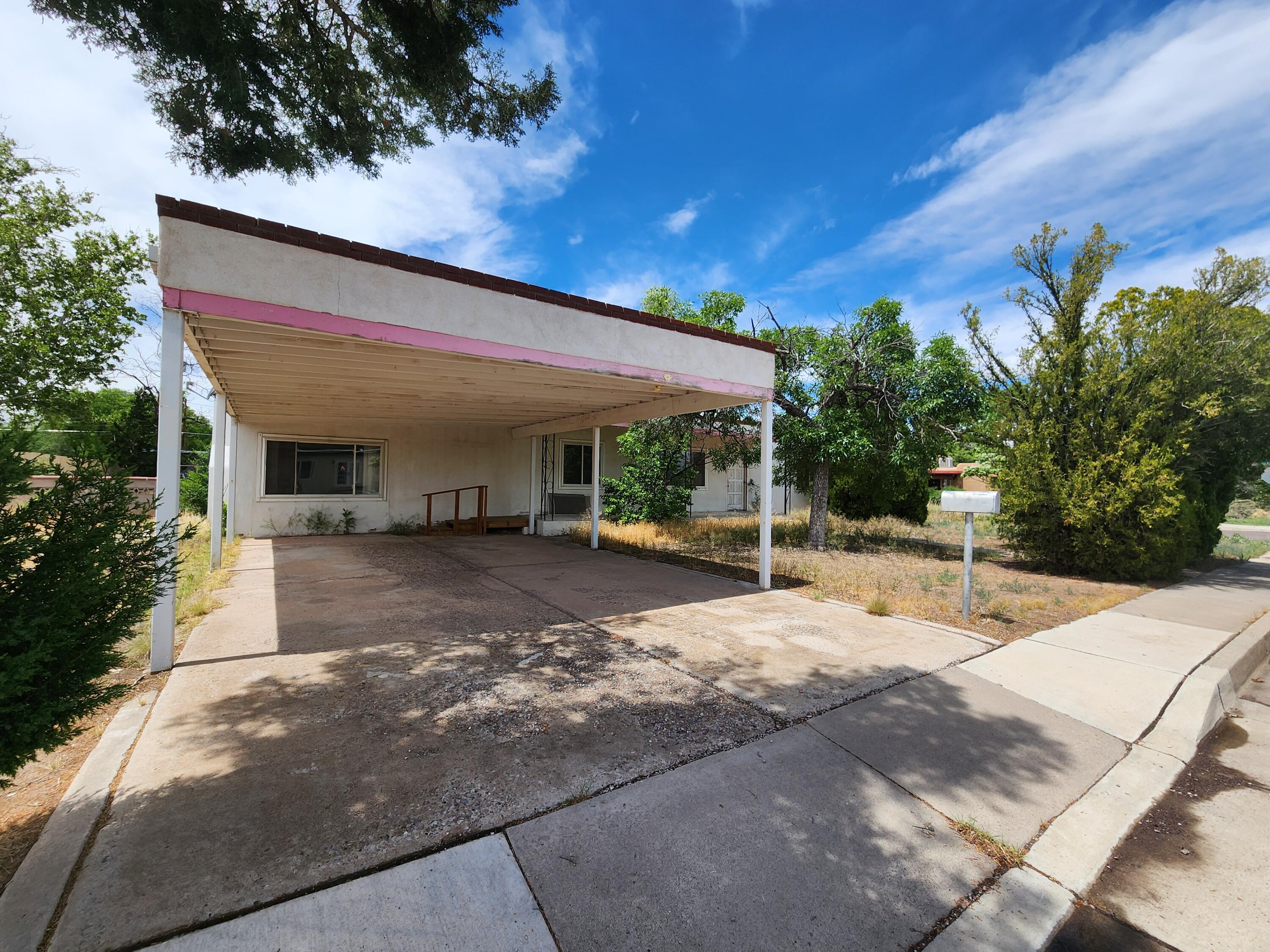 3209 Valley Haven Court NW