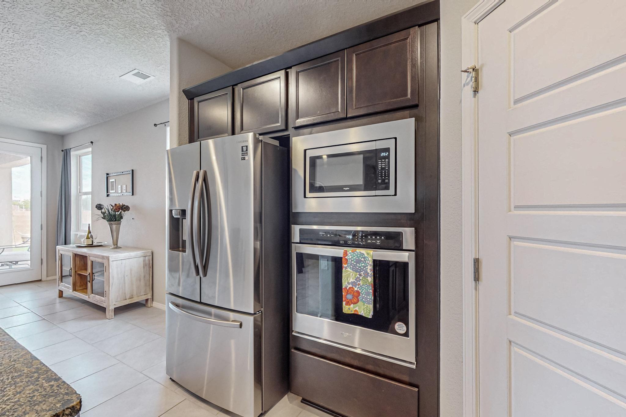 4441 Skyline Loop NE