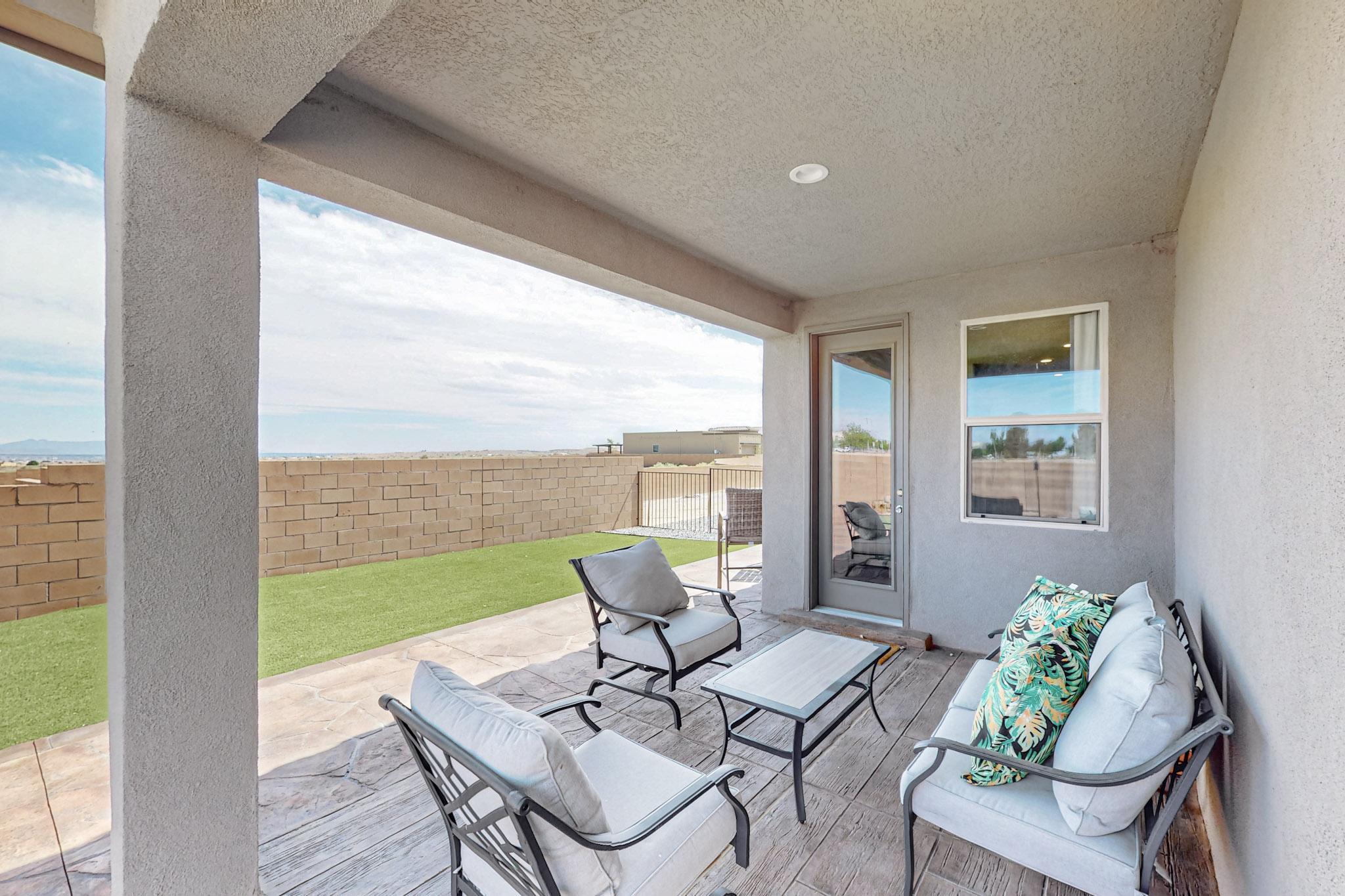 4441 Skyline Loop NE
