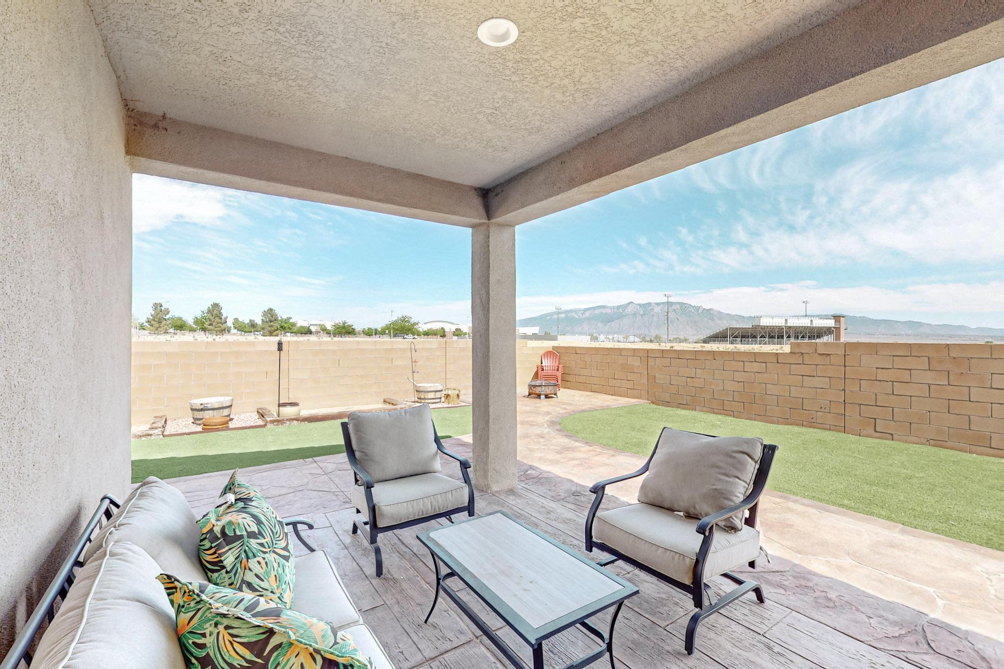 4441 Skyline Loop NE