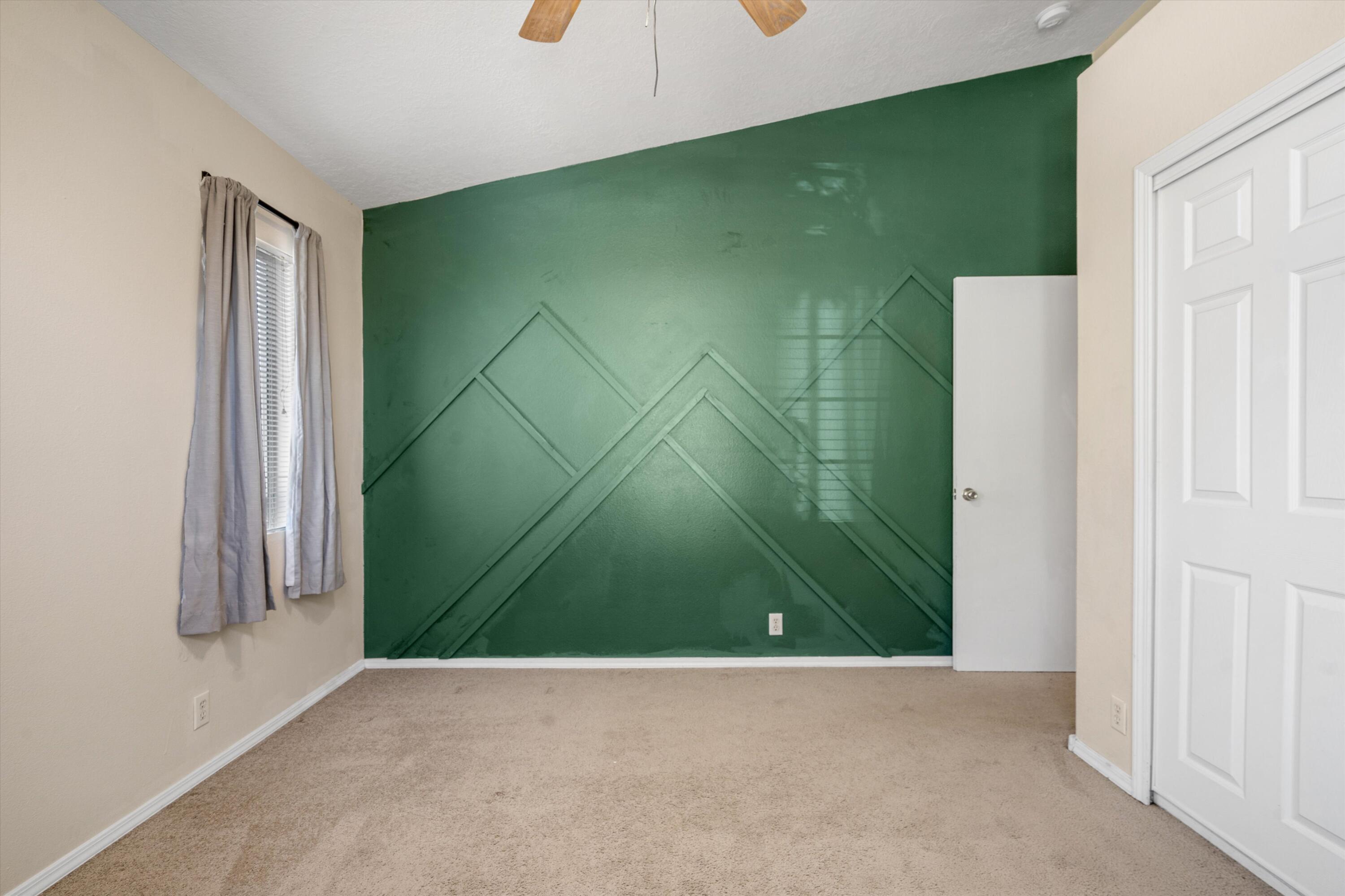 4709 Dalmation Place NE