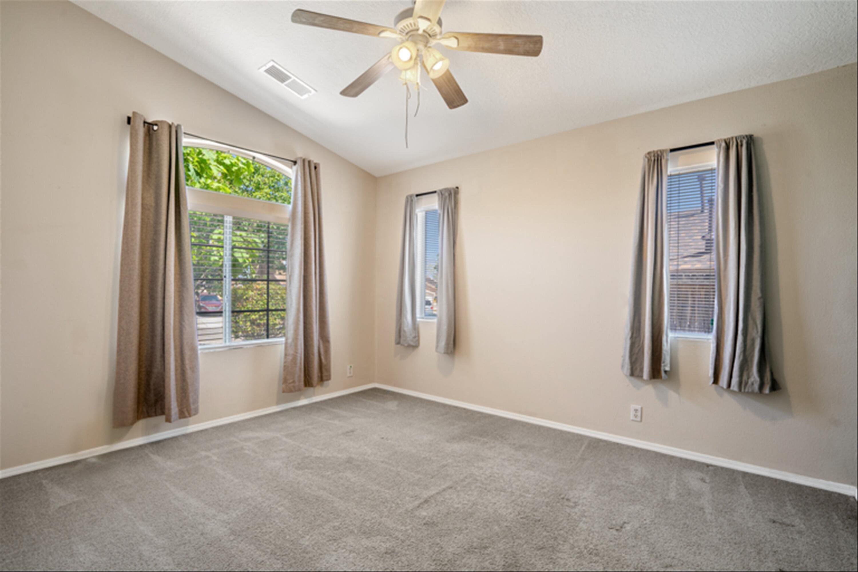 4709 Dalmation Place NE