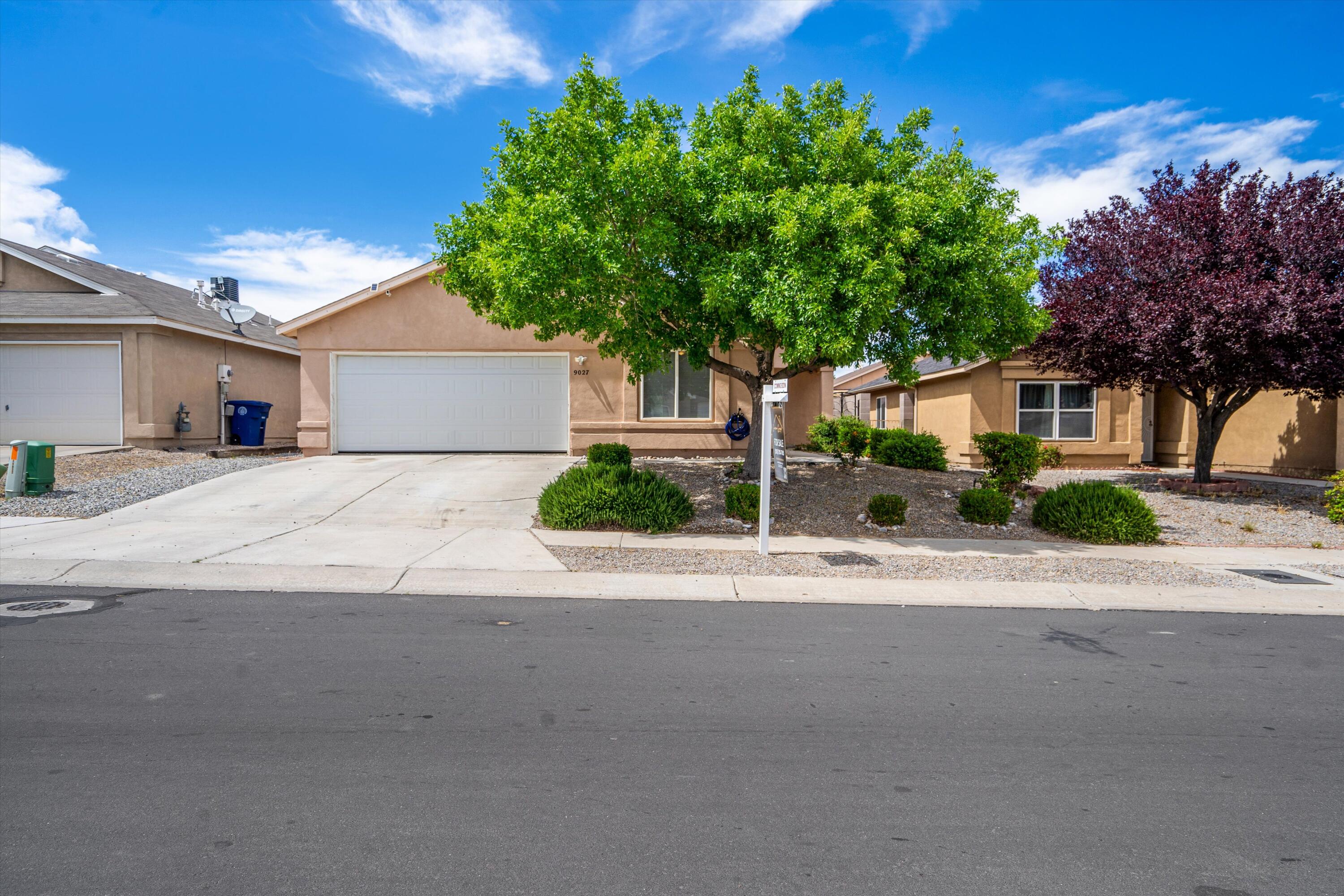 9027 Anacapa Avenue NW