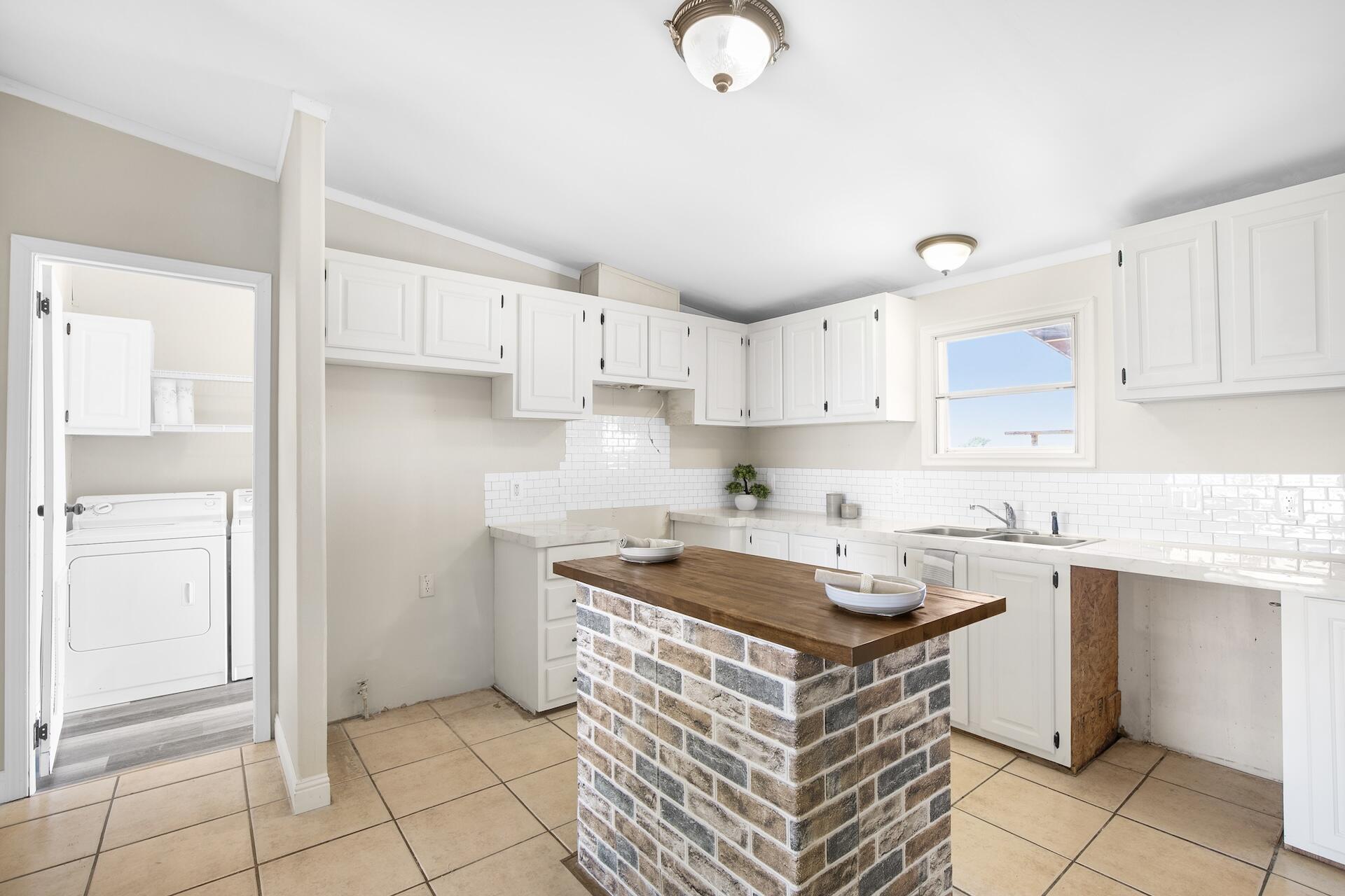 941 Martha Jean Road