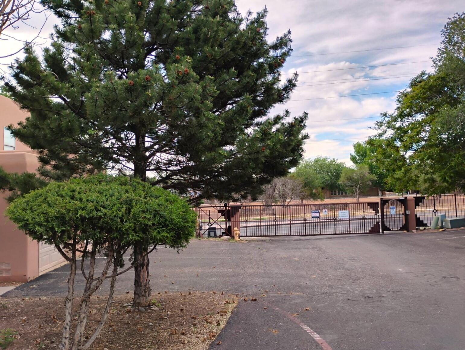 3300 Rufina Street F-25