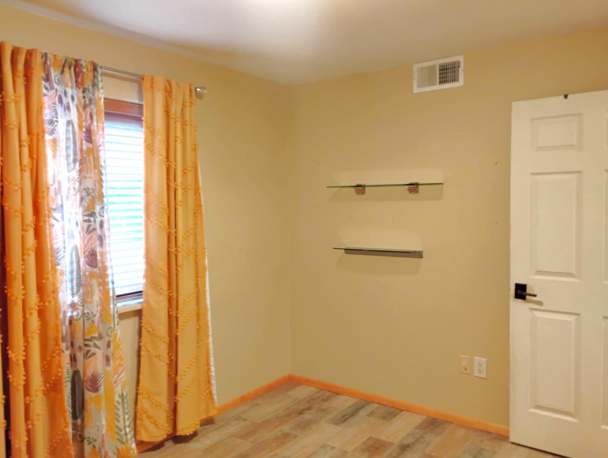 3300 Rufina Street F-25