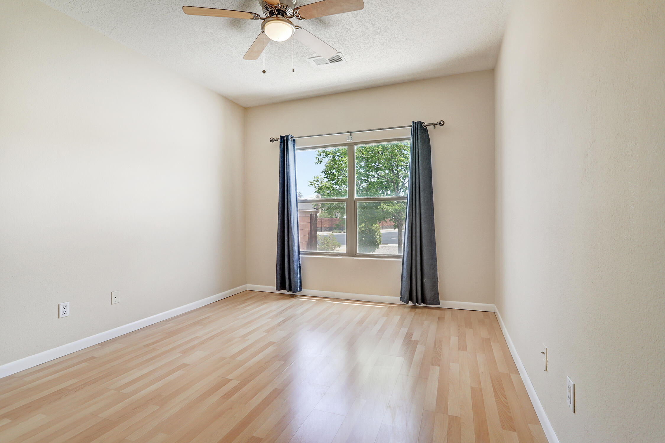 9201 Colima Avenue NW