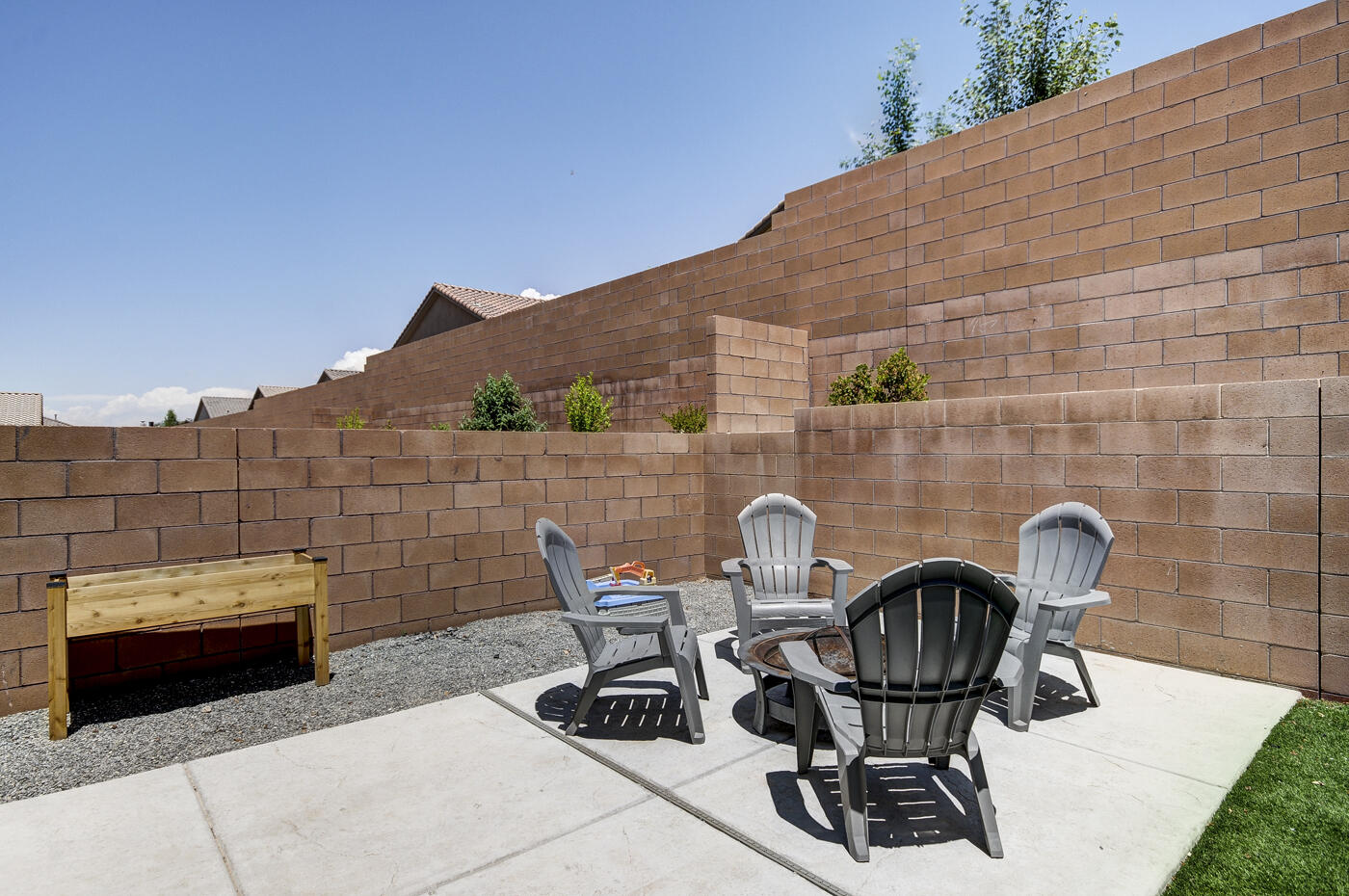 2032 Canyon Wren Court SE