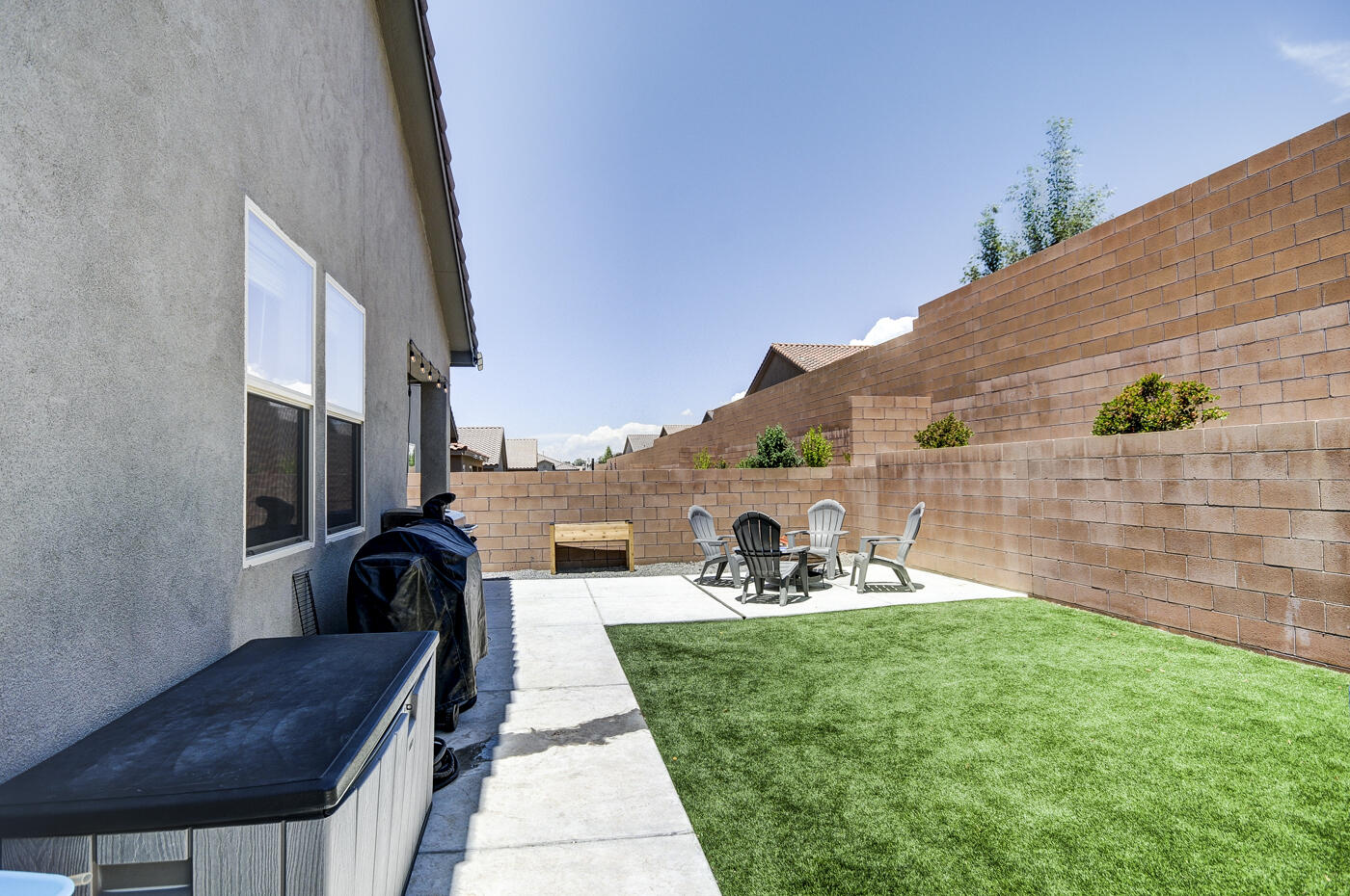 2032 Canyon Wren Court SE