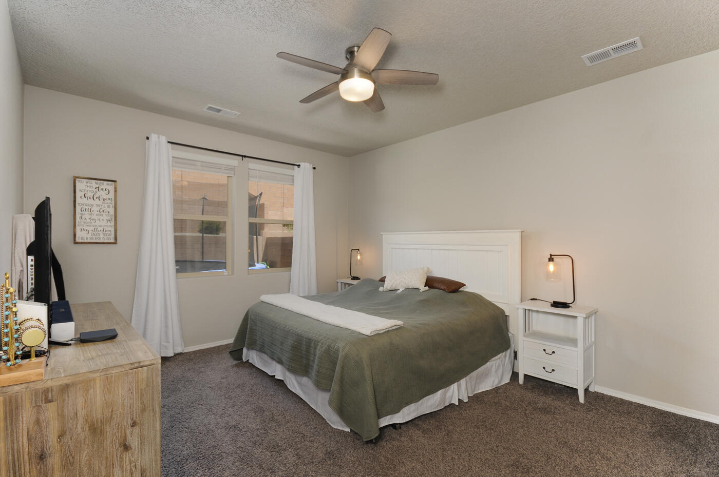 2032 Canyon Wren Court SE