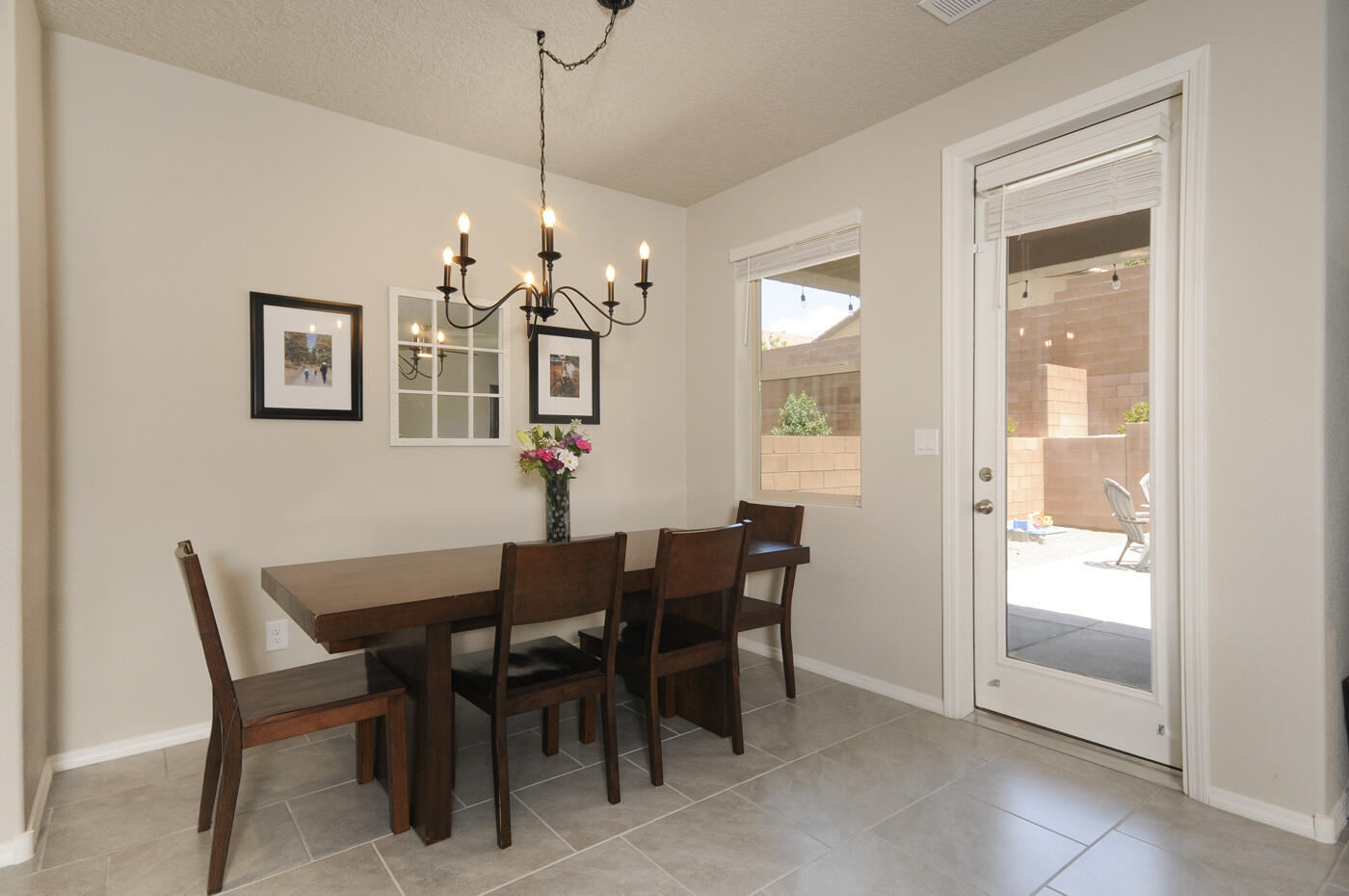 2032 Canyon Wren Court SE