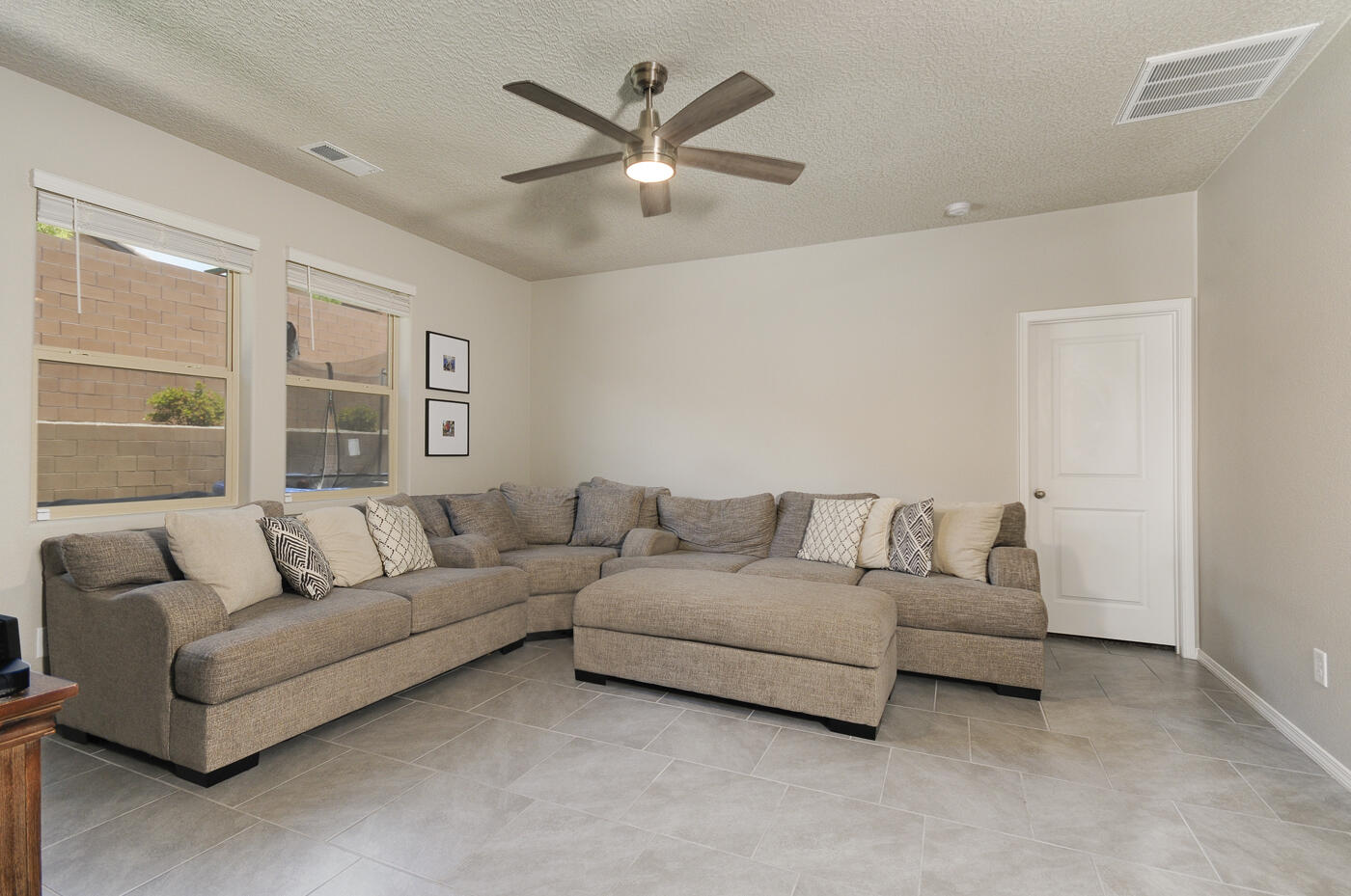 2032 Canyon Wren Court SE