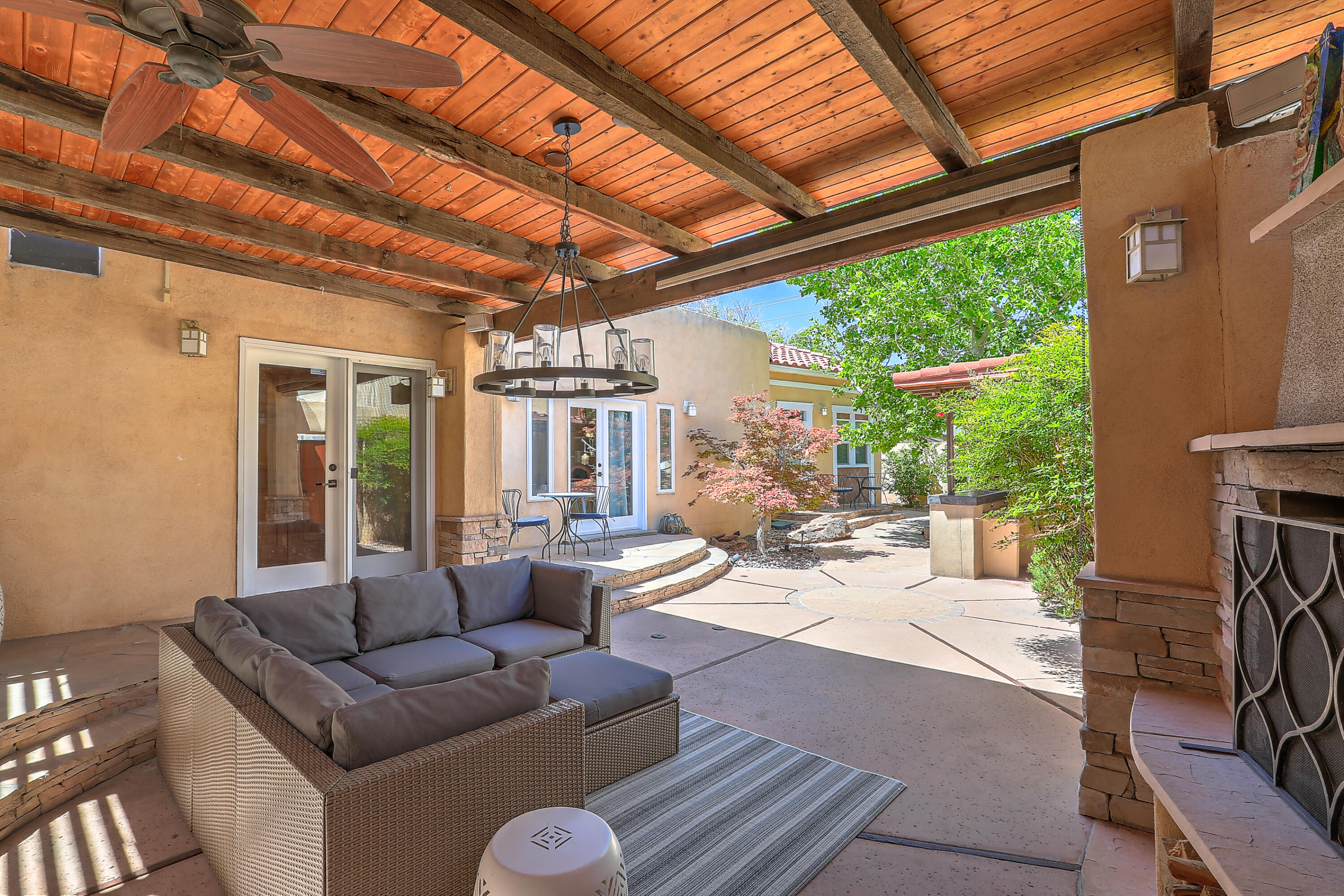 511 Amherst Drive SE