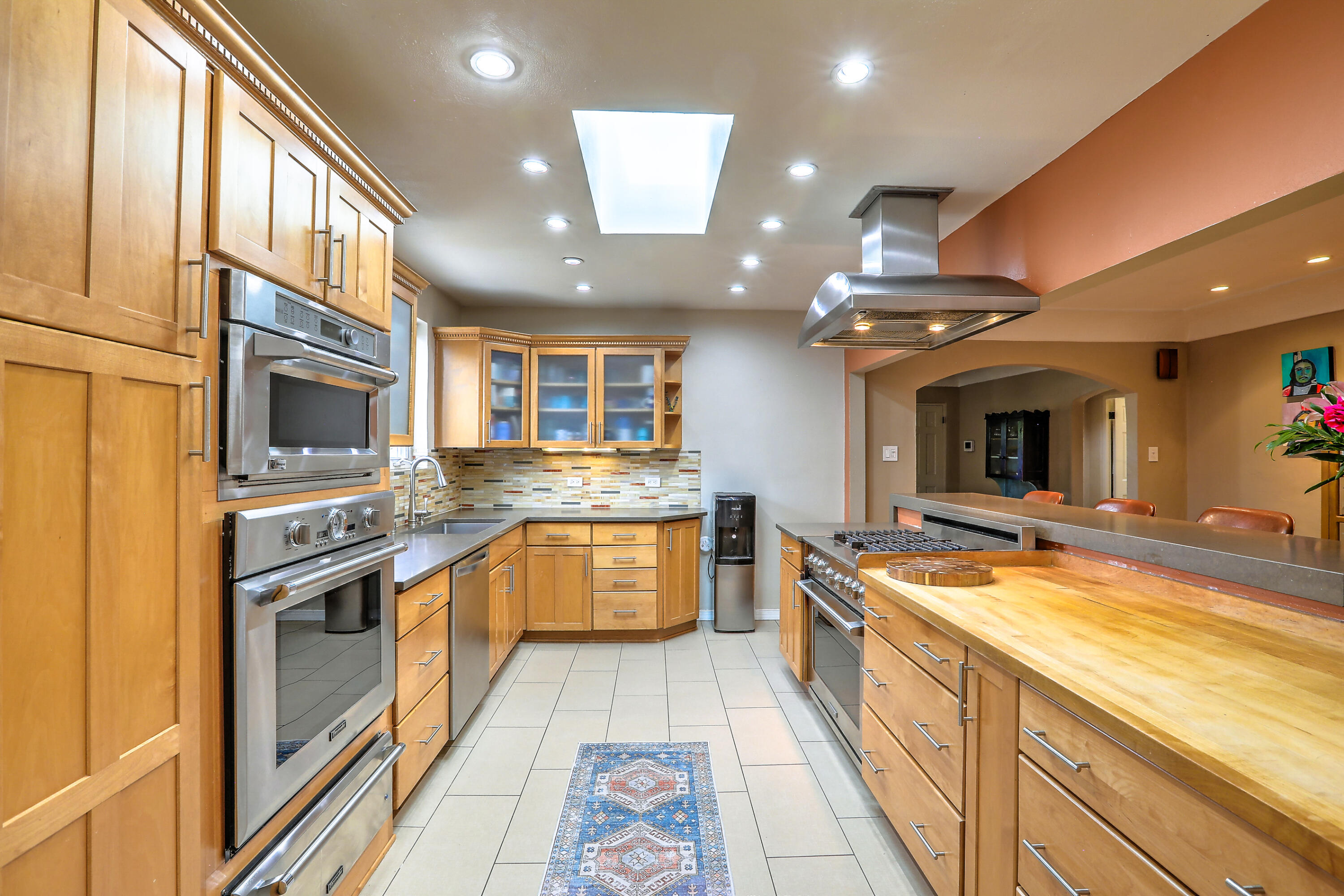 511 Amherst Drive SE