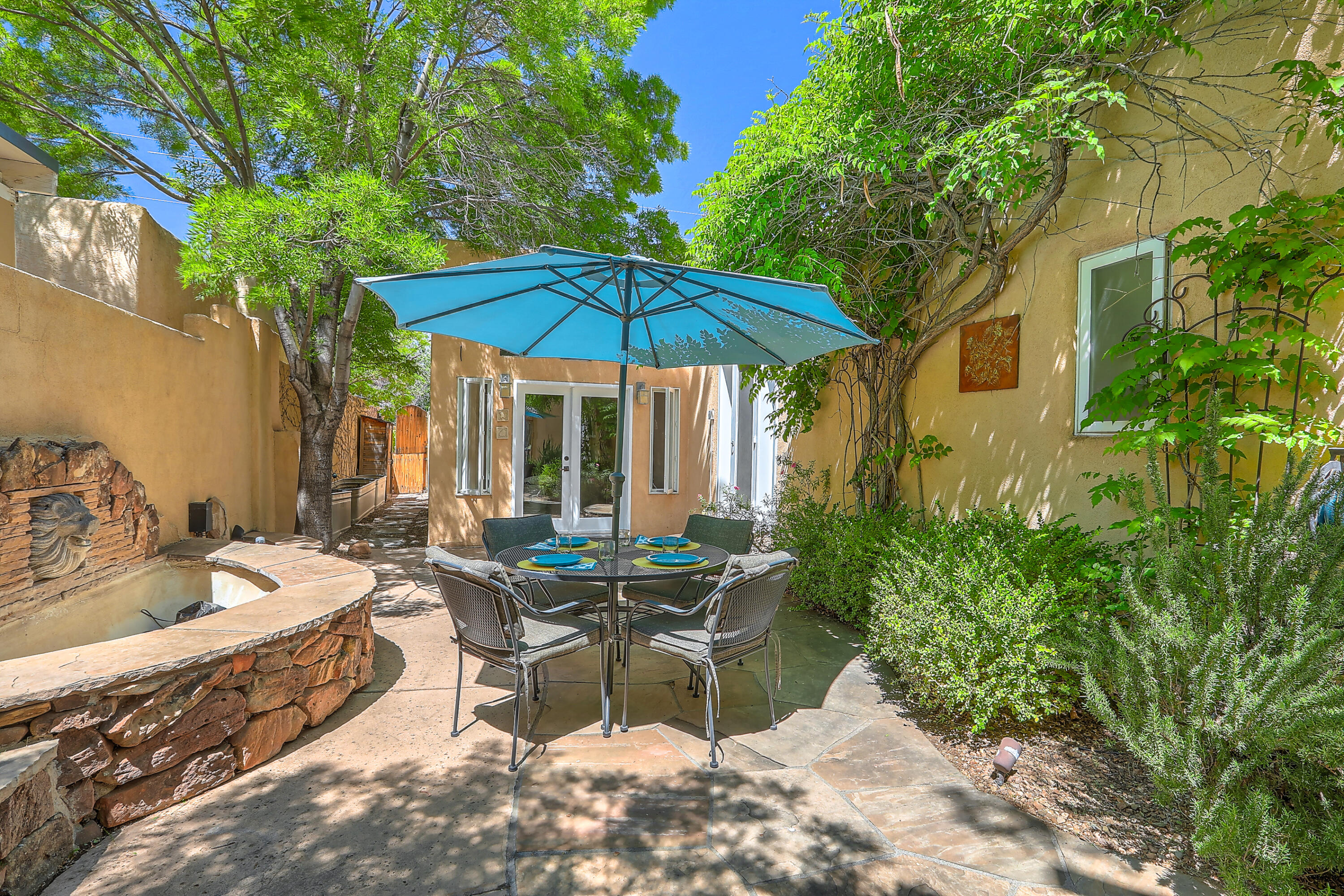 511 Amherst Drive SE