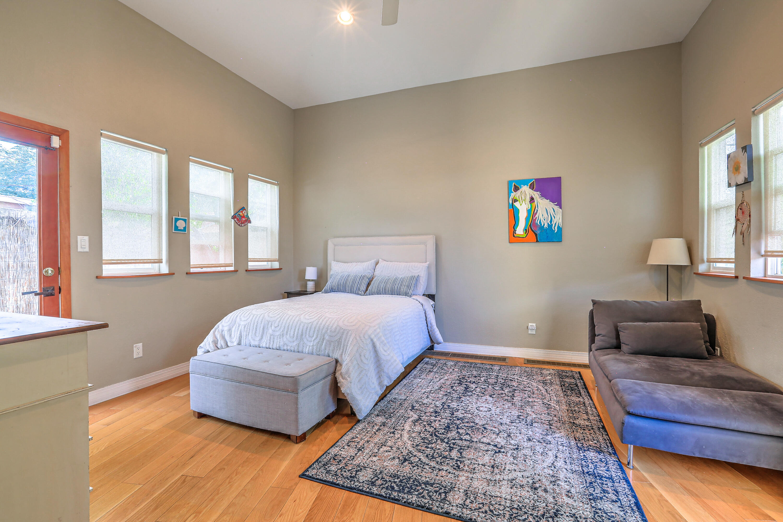 511 Amherst Drive SE