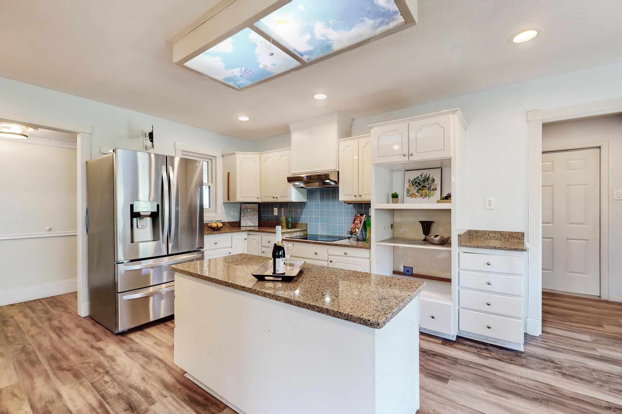 800 Oro Real Drive NE