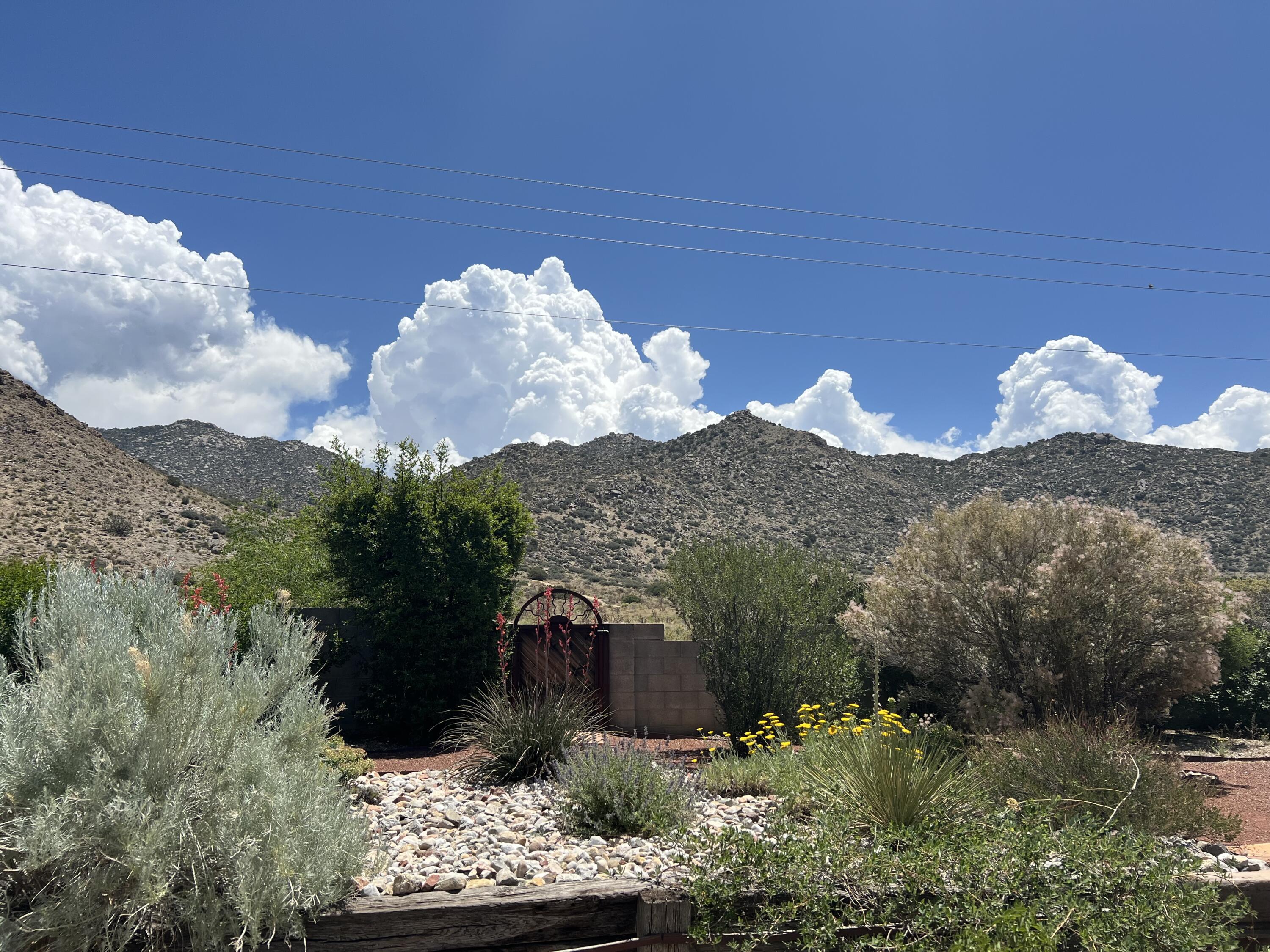 800 Oro Real Drive NE