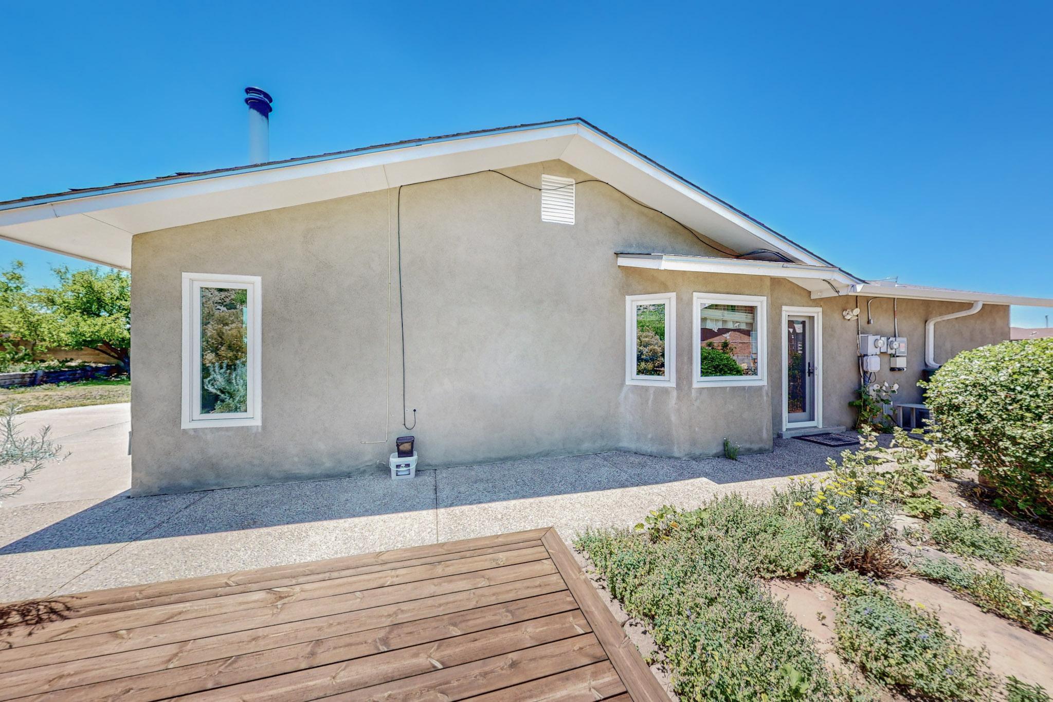 800 Oro Real Drive NE