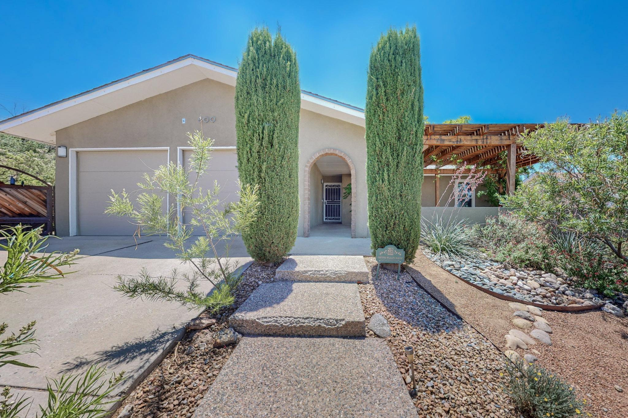 800 Oro Real Drive NE