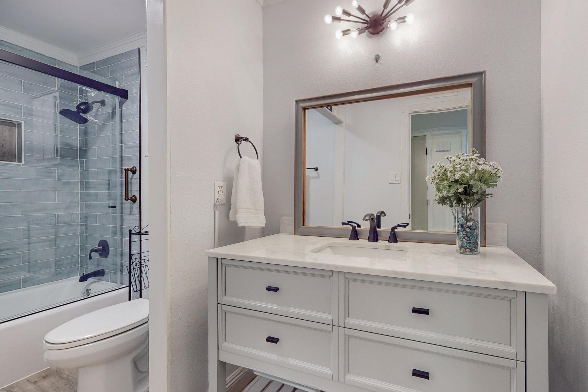 800 Oro Real Drive NE