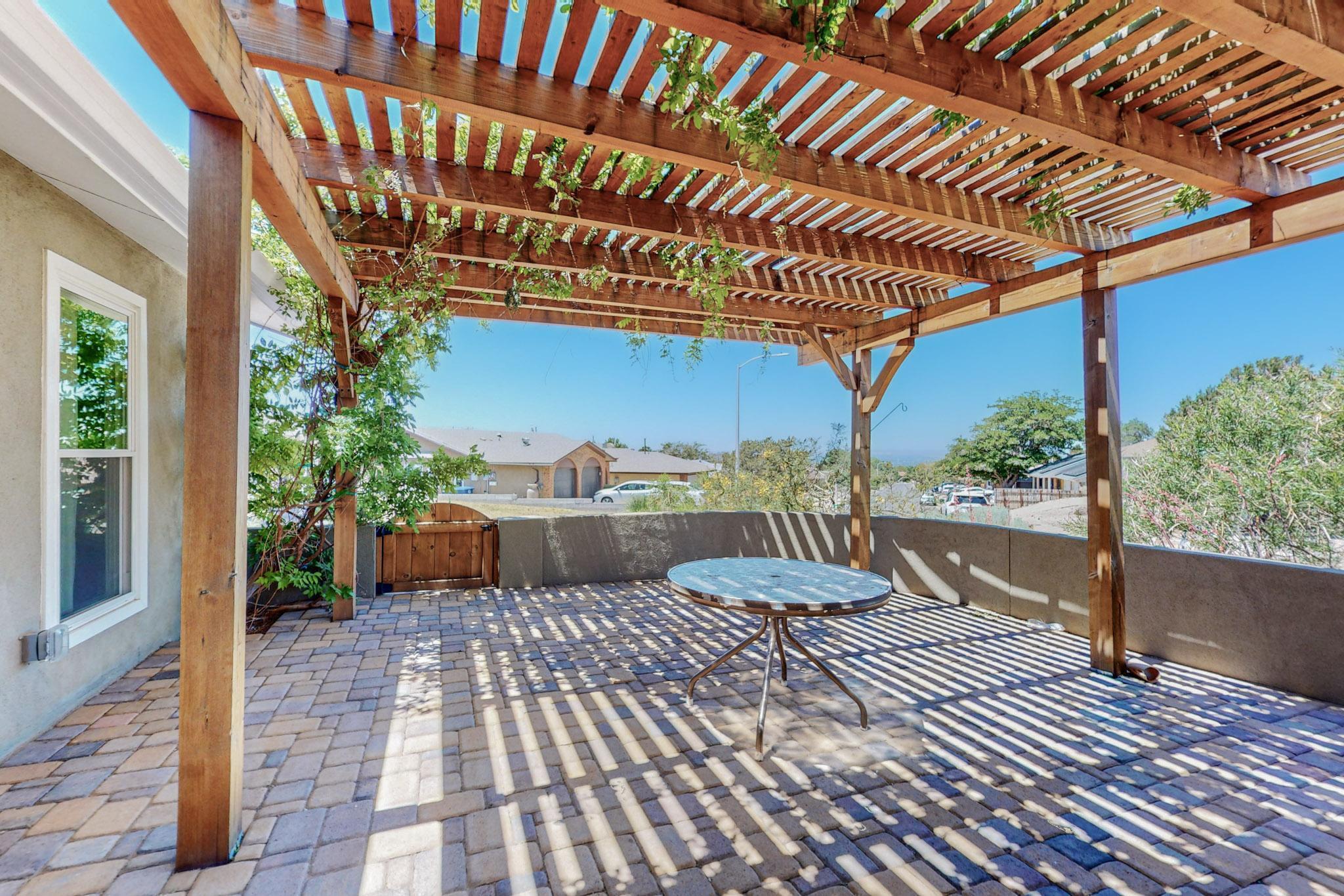 800 Oro Real Drive NE